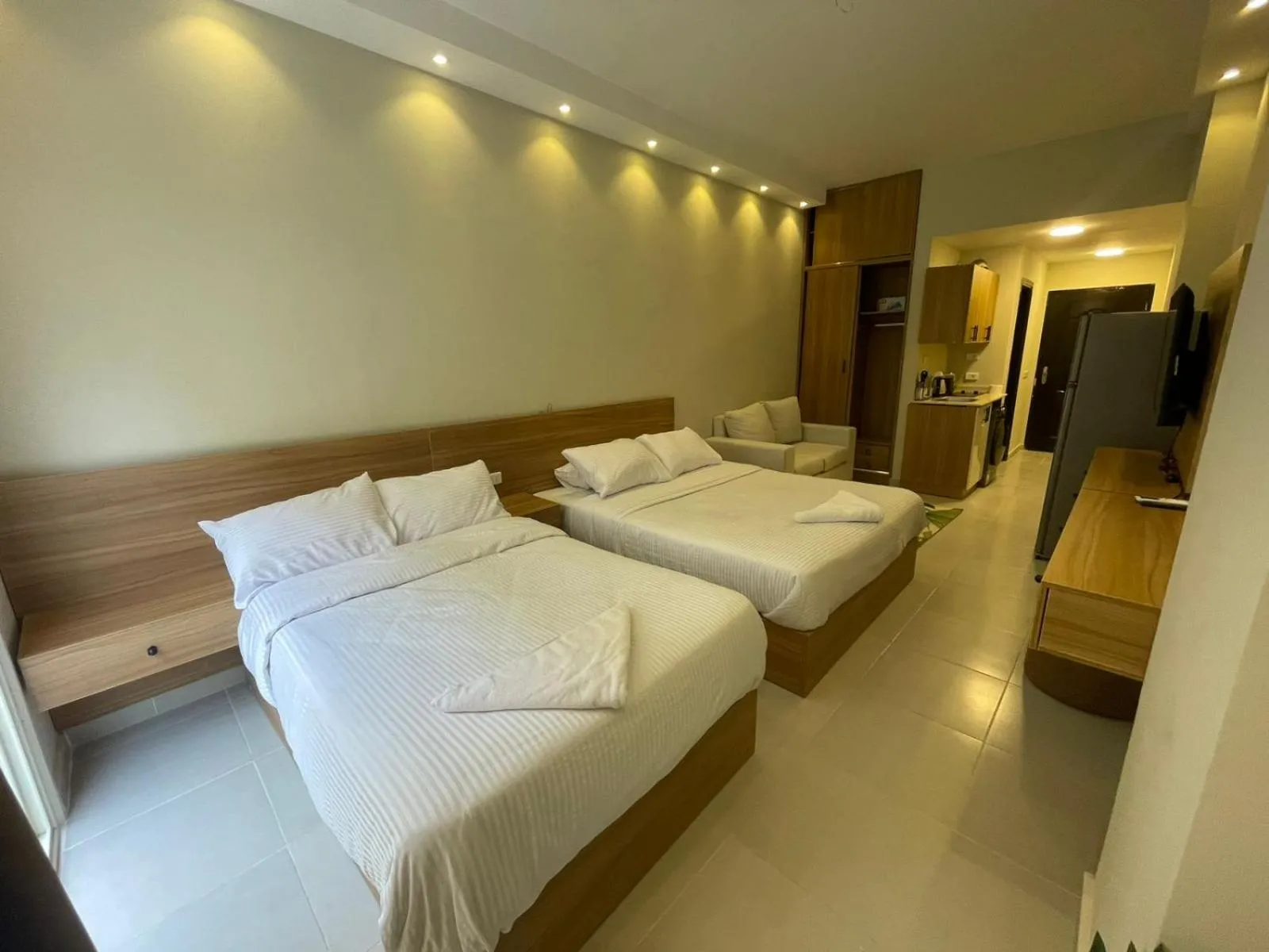 Bed in Florenza Khamsin Resort