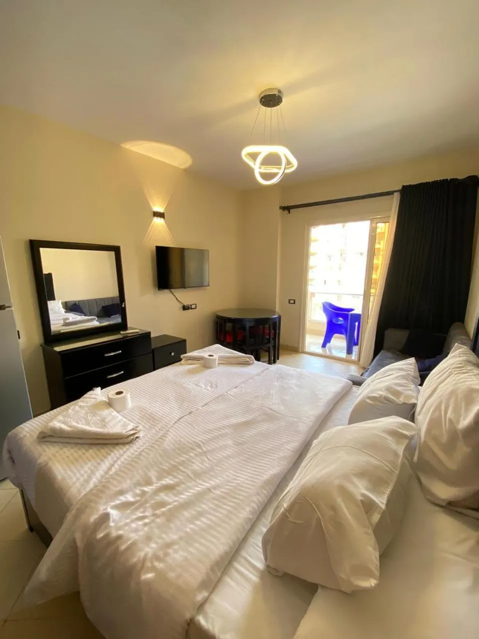 Bed in Florenza Khamsin Resort
