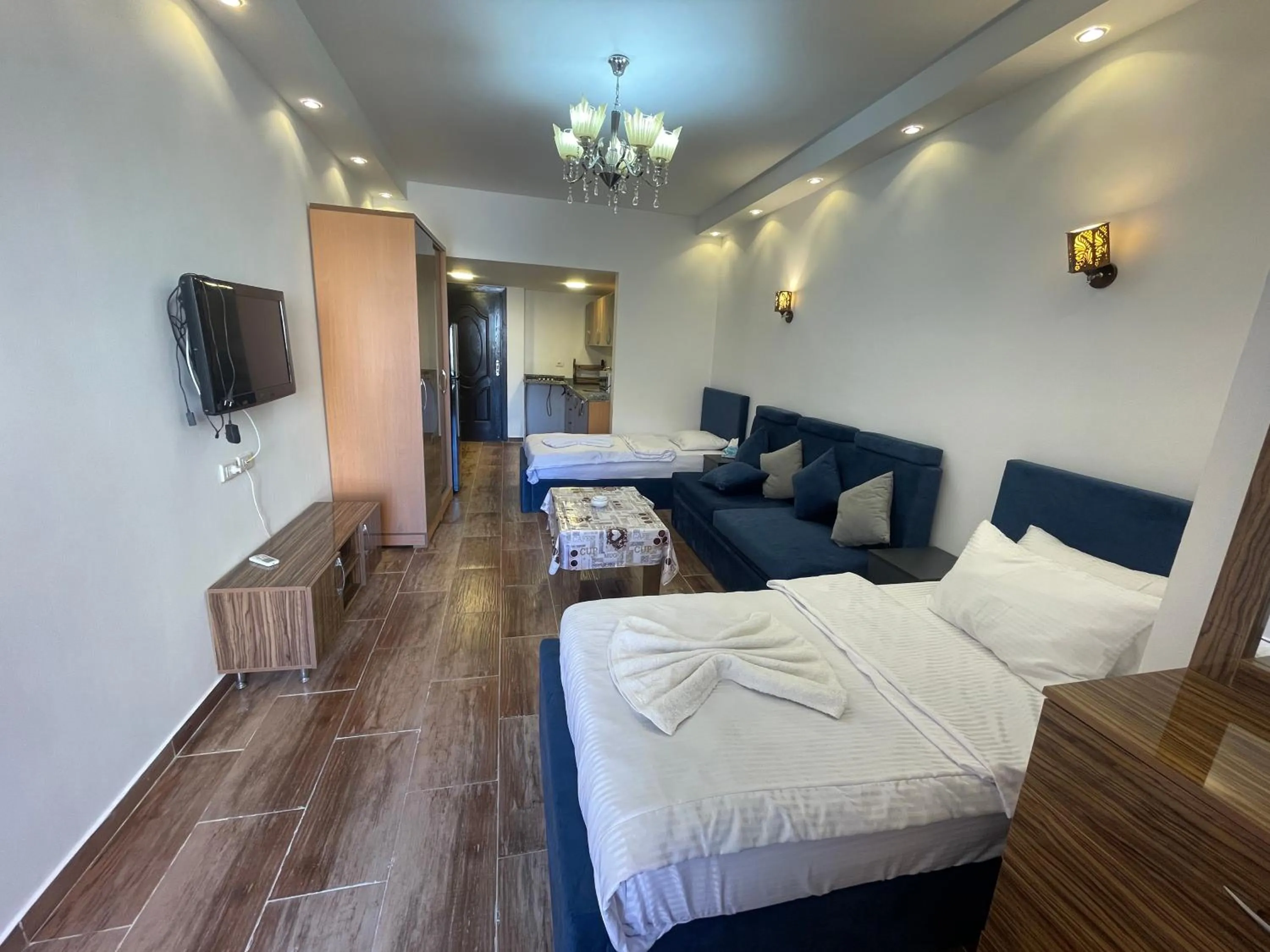 Bed in Florenza Khamsin Resort