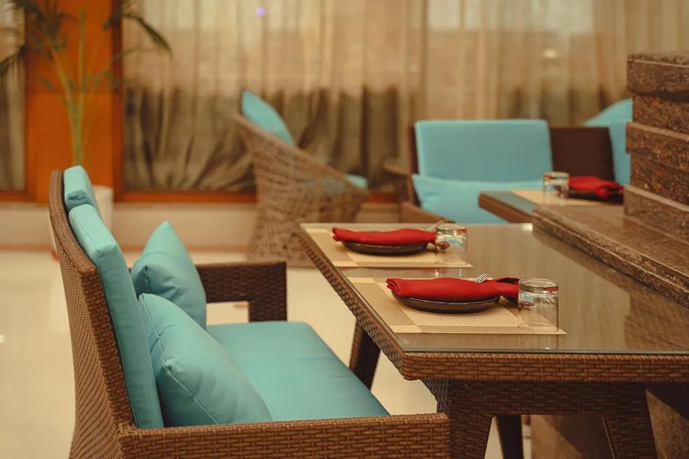 Restaurant/places to eat in Ramee The Srinivas Palace