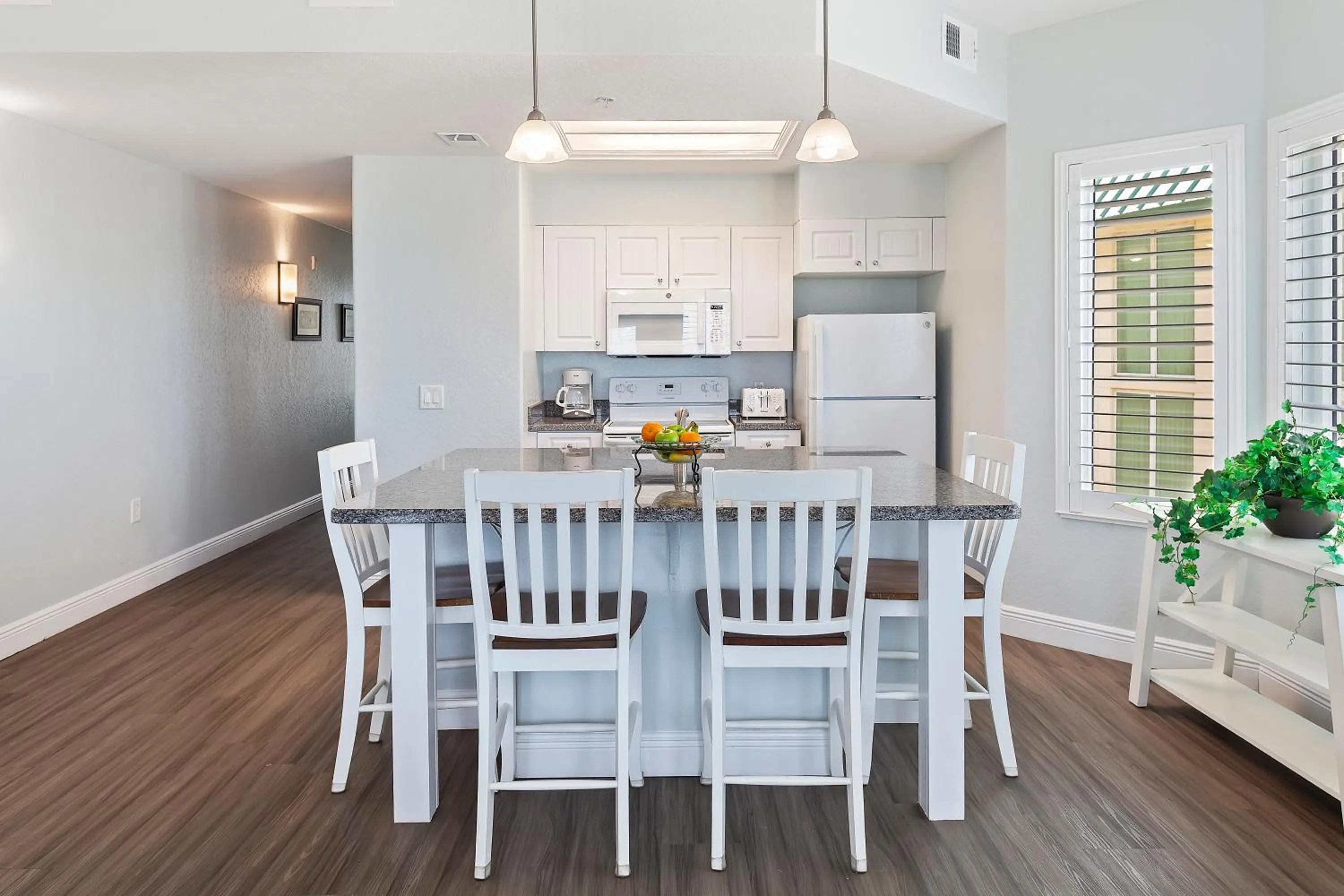 Kitchen or kitchenette in Royal Floridian Resort South by Spinnaker