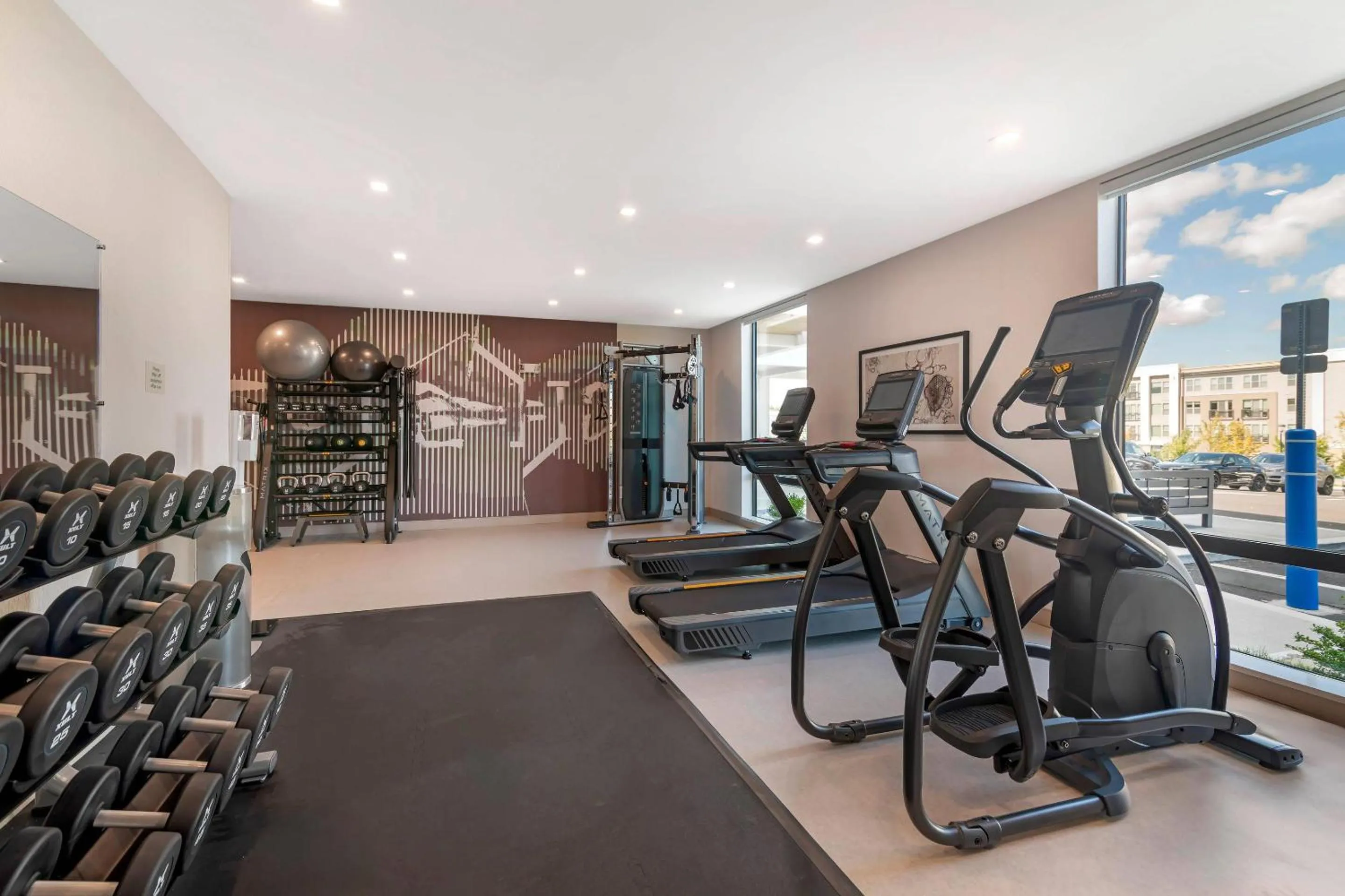 Fitness centre/facilities in Cambria Hotel & Suites Plymouth