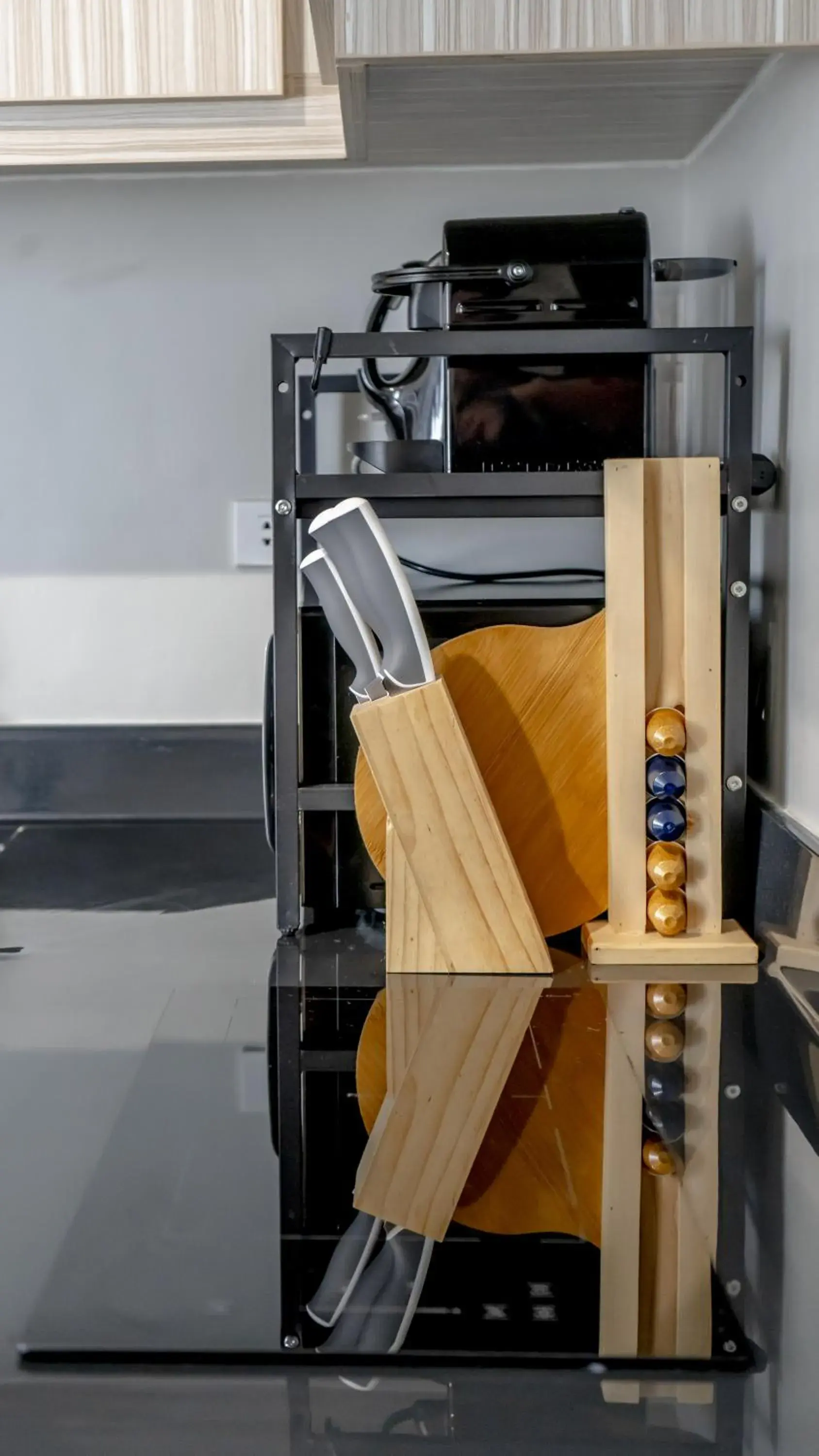 Kitchen or kitchenette in Cozy 1-bed unit near SRP Talisay Cebu Kitchen or kitchenette in Cozy 1-bed unit near SRP Talisay Cebu