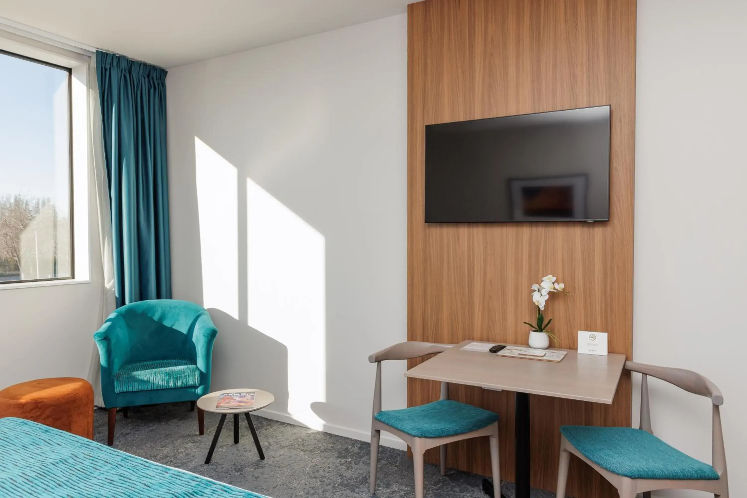 TV and multimedia, Bed in Quest on Kilmore TV and multimedia, Bed in Quest on Kilmore