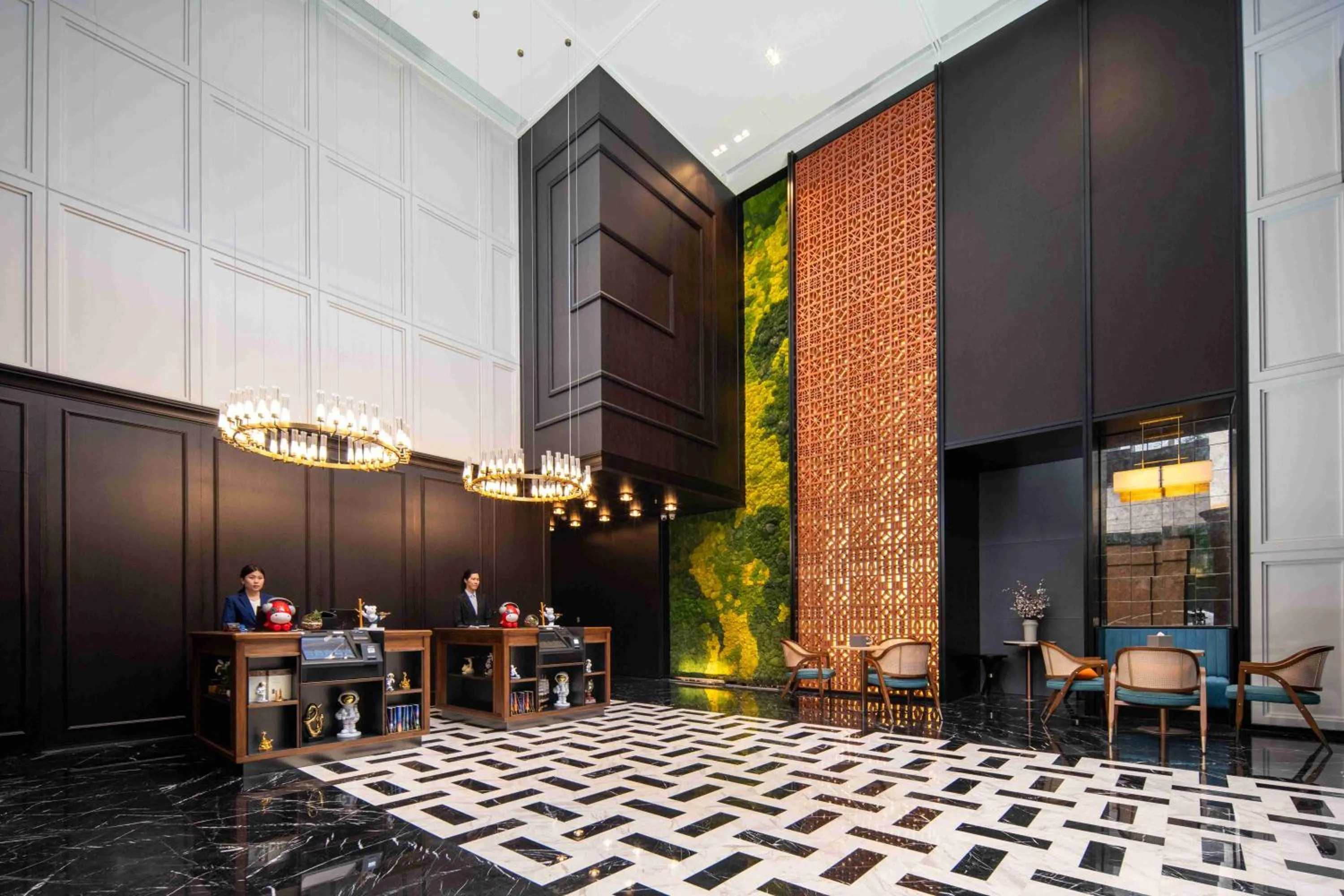 Lobby or reception in UrCove by HYATT Guangzhou Canton Tower Exhibition CenterFree shuttle buses for the Canton Fair and the certificate - handling points for Phase 1