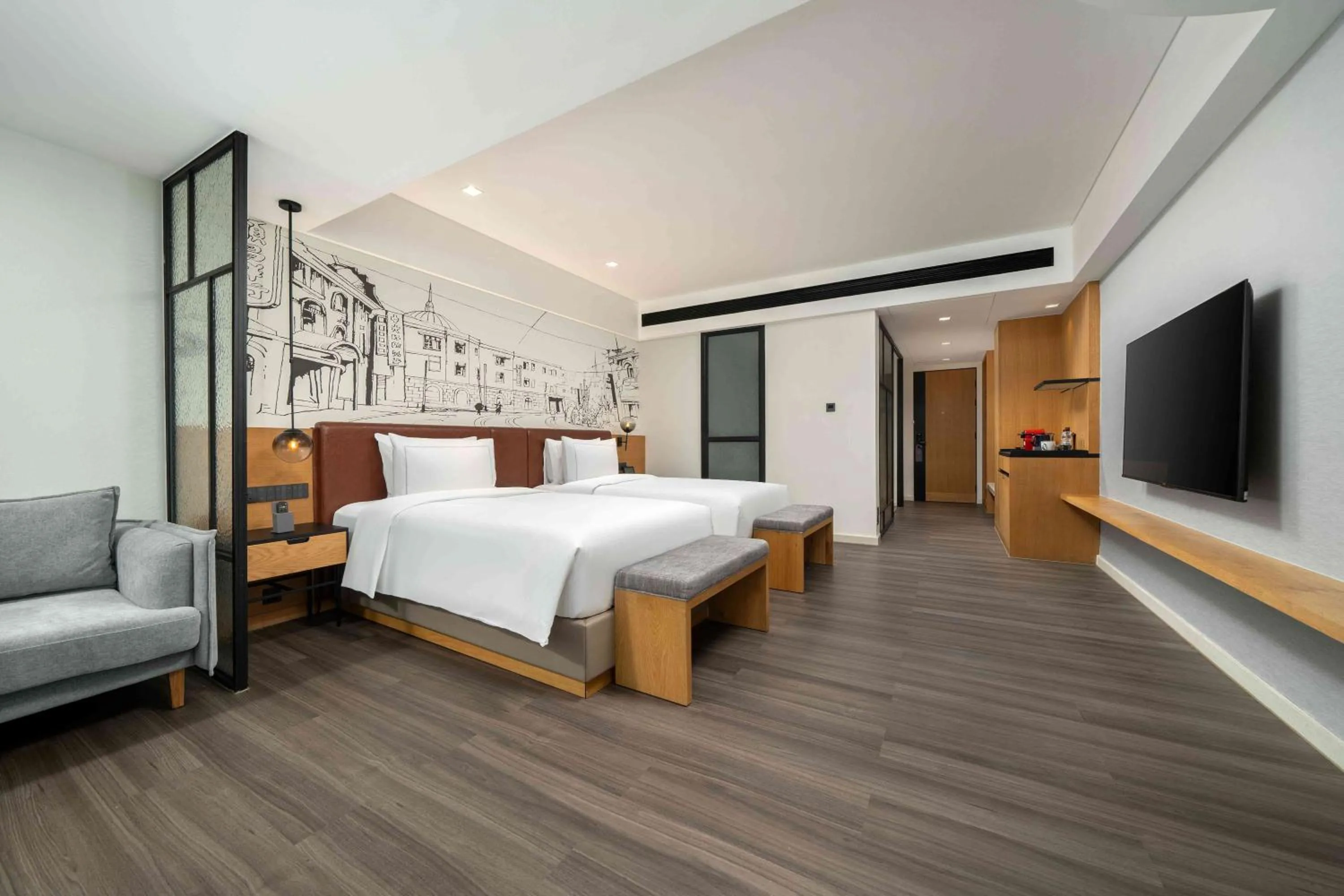 Bed in UrCove by HYATT Guangzhou Canton Tower Exhibition CenterFree shuttle buses for the Canton Fair and the certificate - handling points for Phase 1