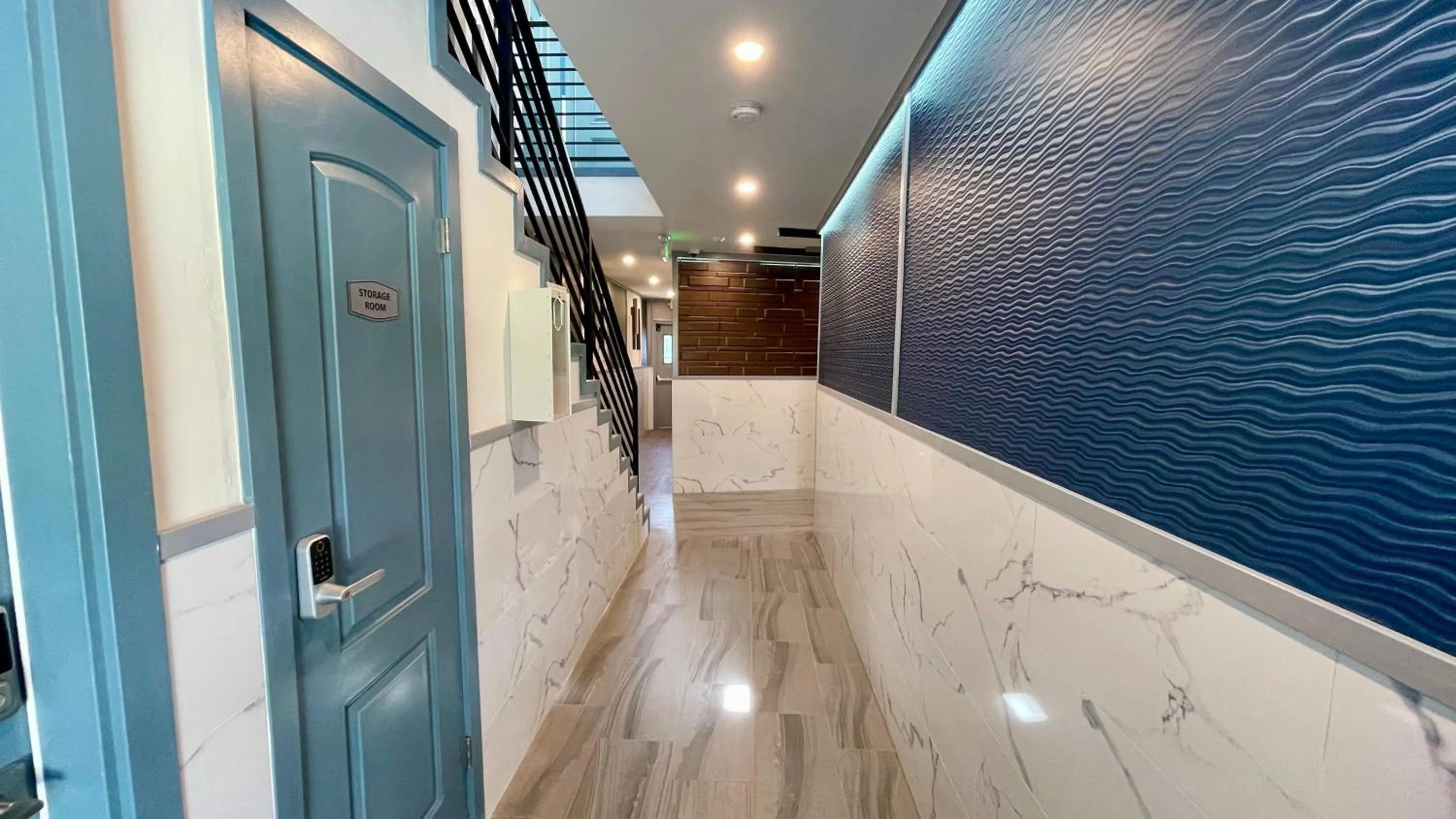 Quintessence ApartHotel