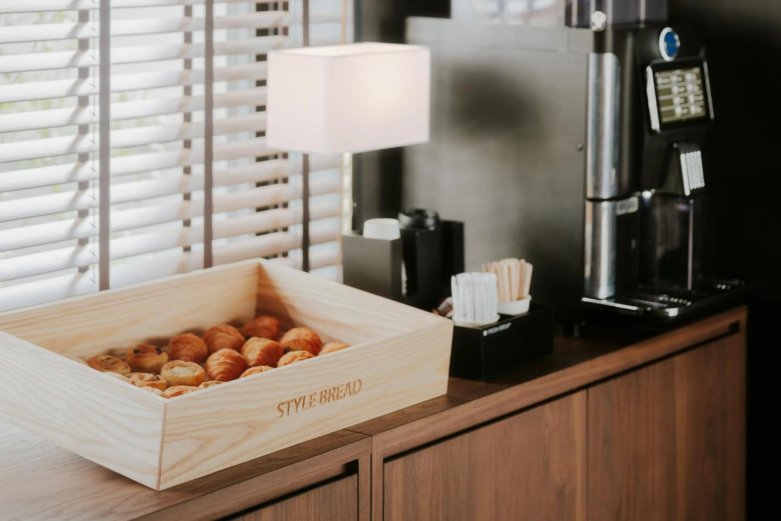 Breakfast in Nest Hotel Tokyo Yaesu