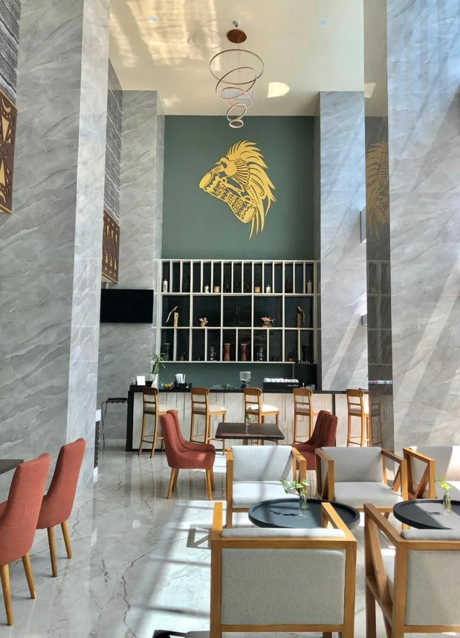 Horison Ultima Entrop Papua