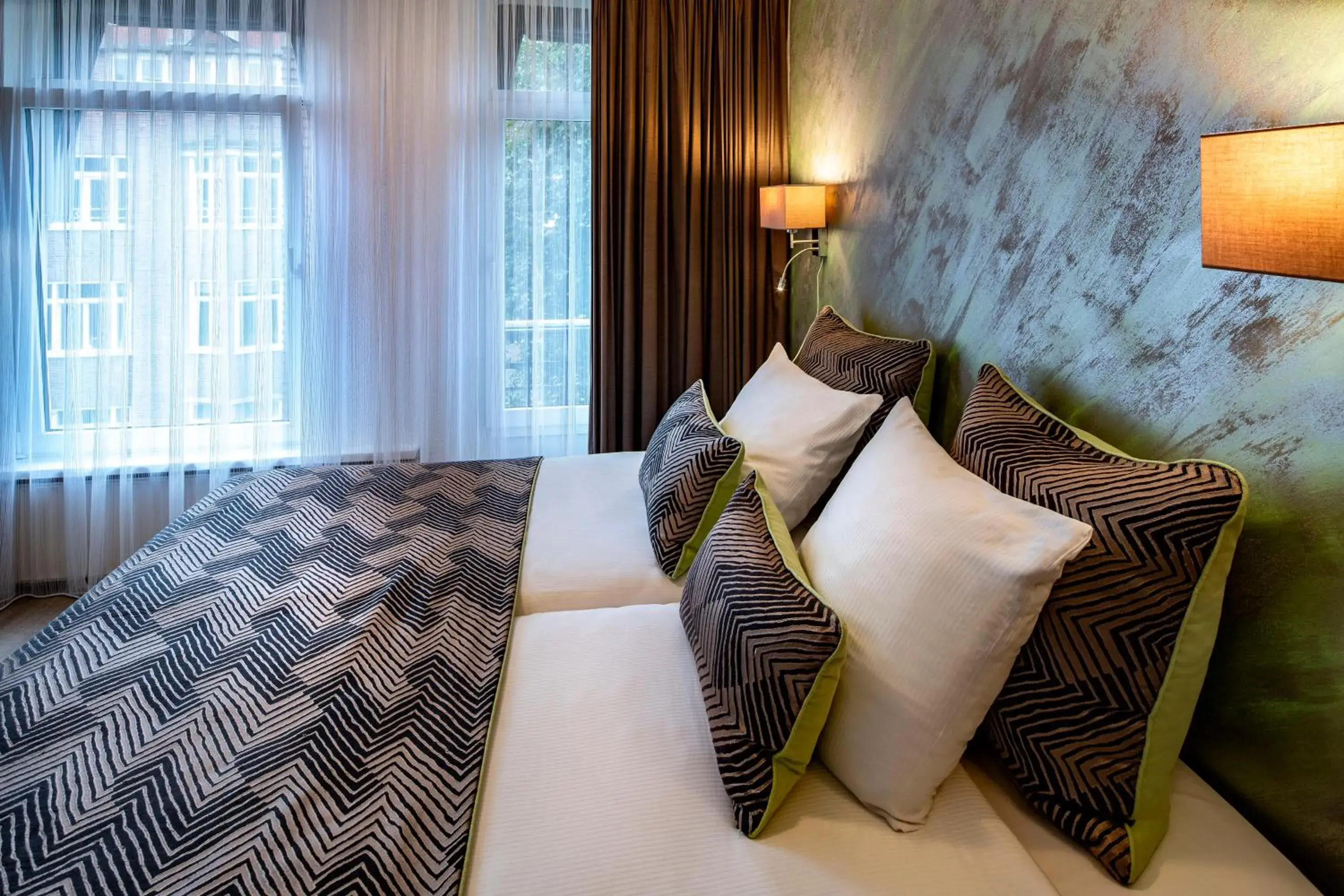 Bedroom, Bed in Jupiter Hotel Bedroom, Bed in Jupiter Hotel