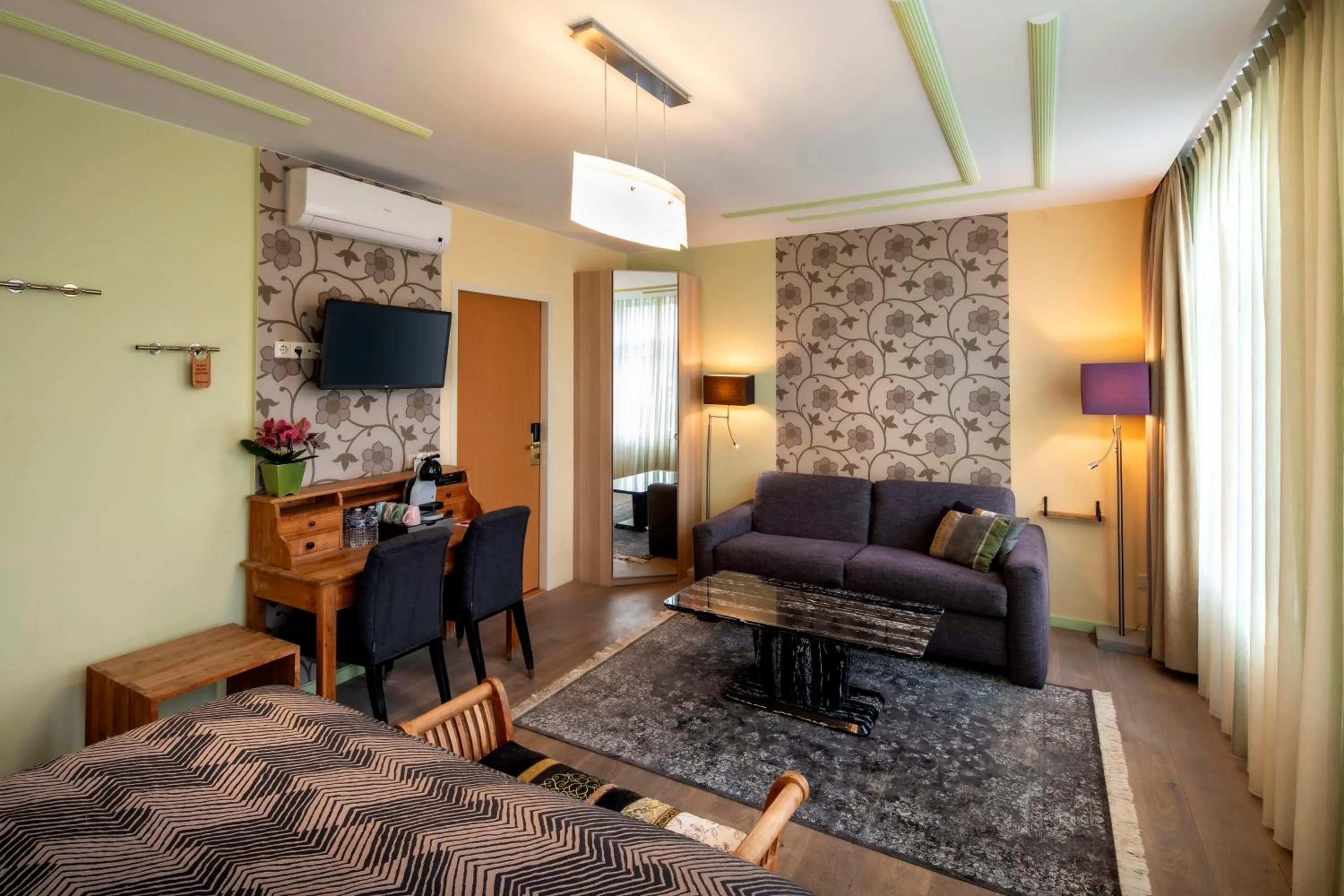 Seating area in Jupiter Hotel