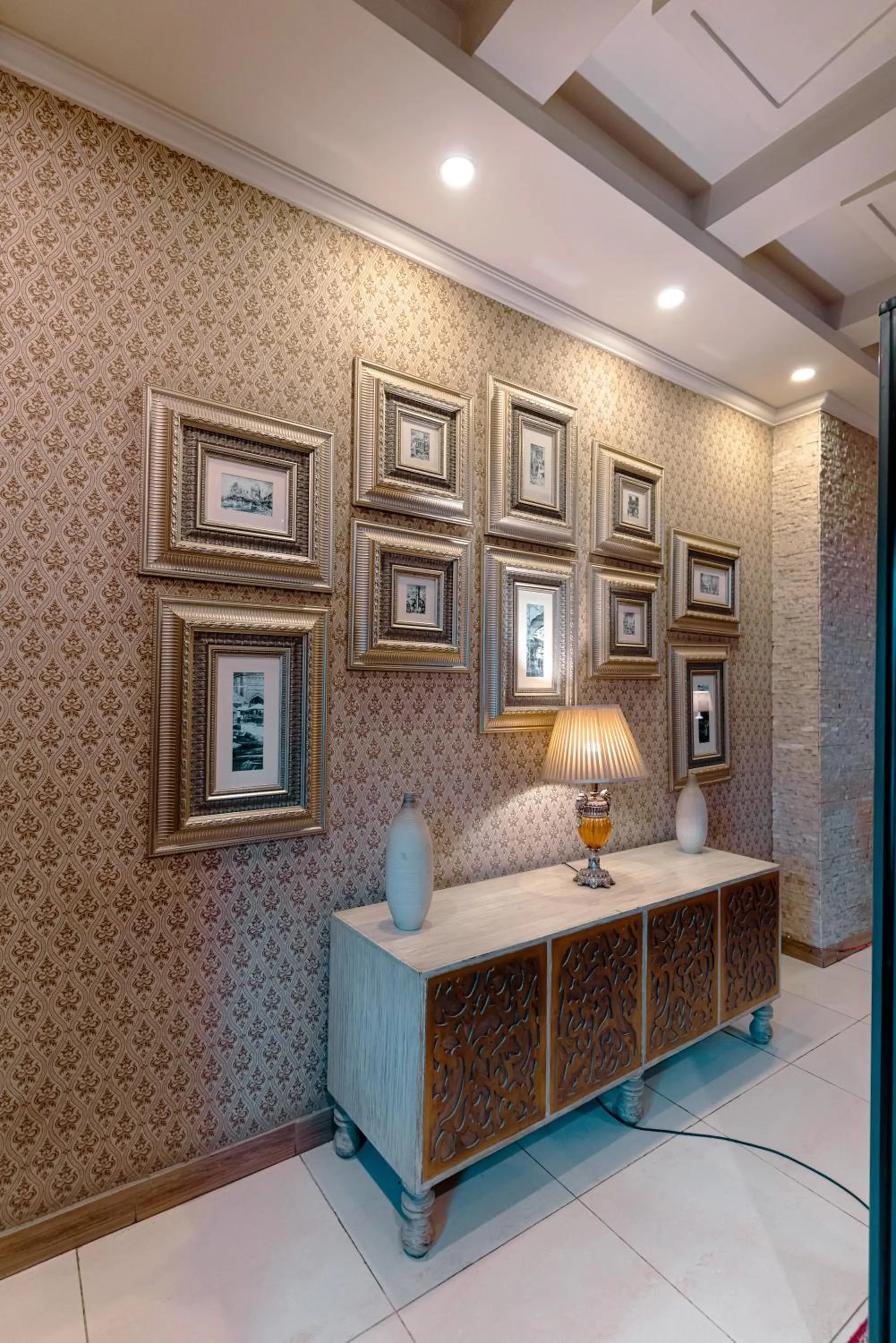 Shelton's Rezidor Peshawar