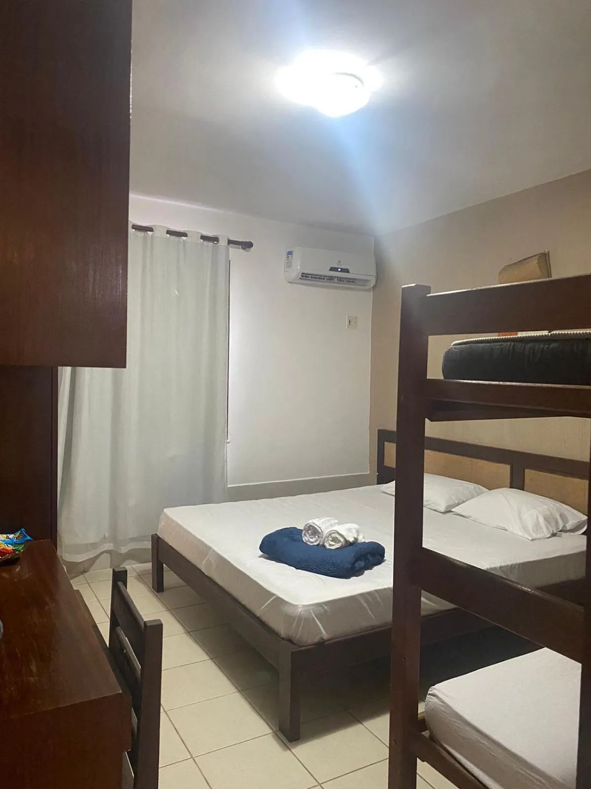 Property building, Bed in Pousada Navegantes Beach