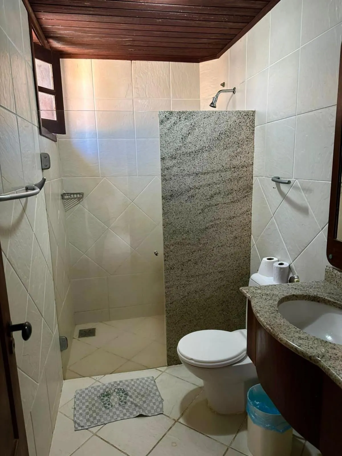 Shower in Pousada Navegantes Beach