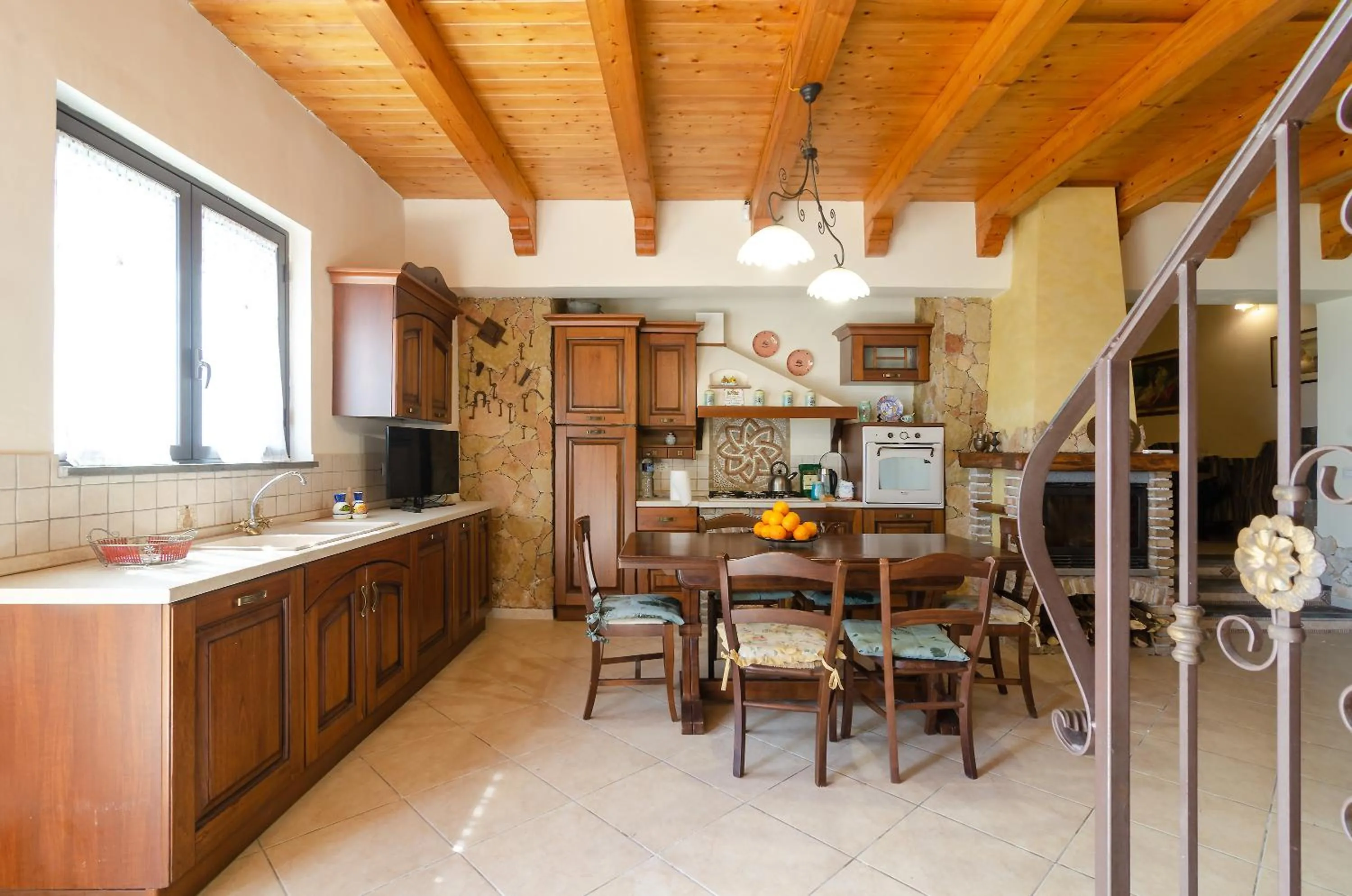 La Vecchia Torre - Villa panoramica in Collina