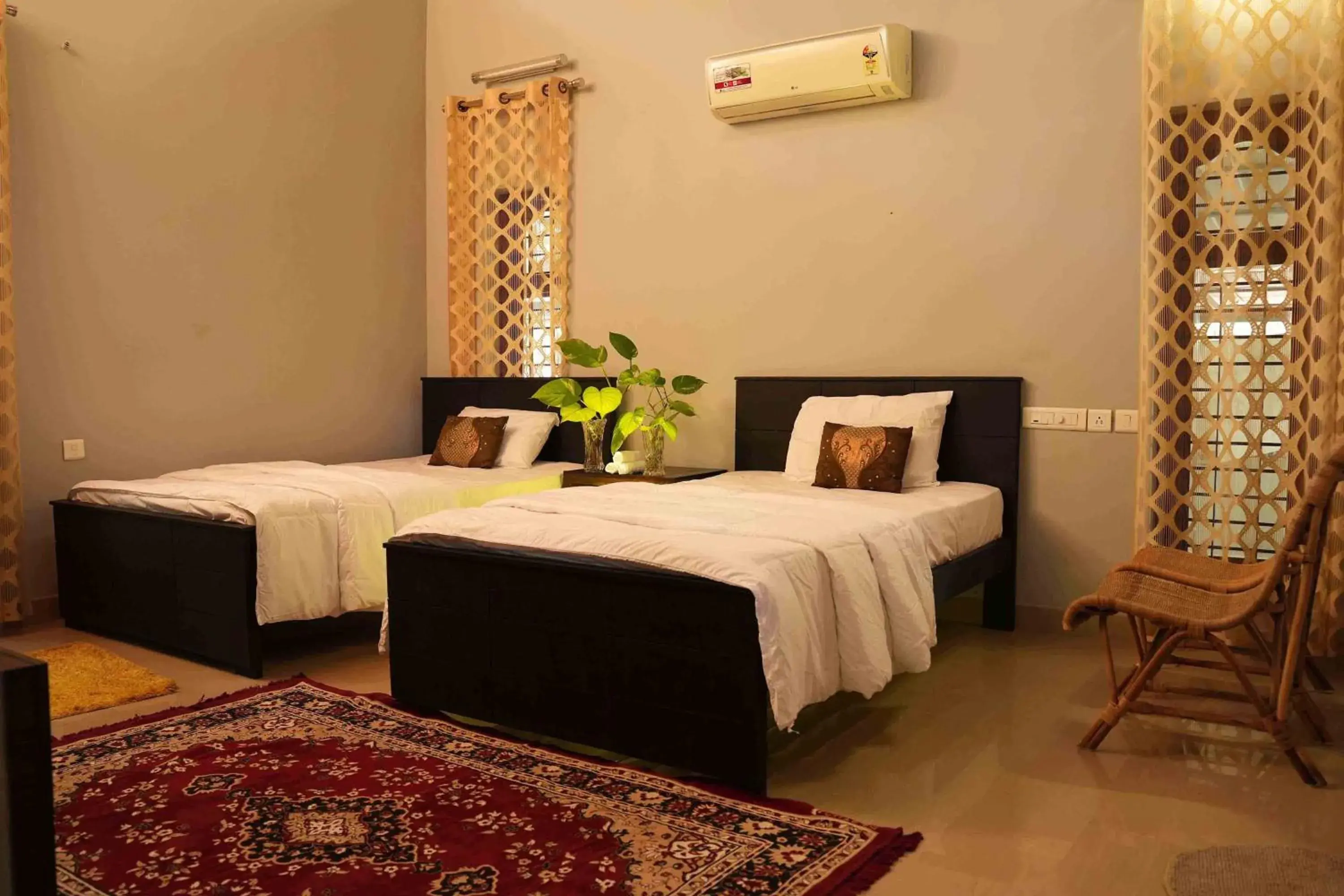 Deluxe Double or Twin Room in Bellevue Homestay and Wellness Centre Deluxe Double or Twin Room in Bellevue Homestay and Wellness Centre