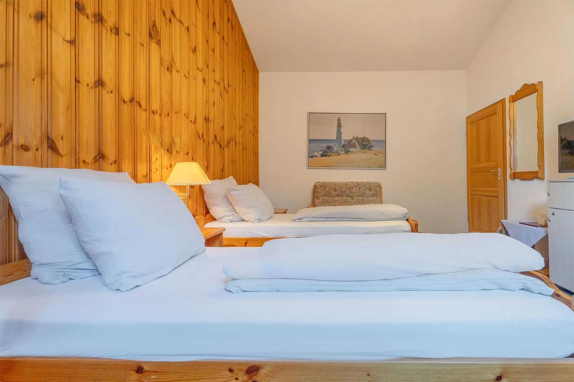 Bedroom, Bed in Hotel Sonne