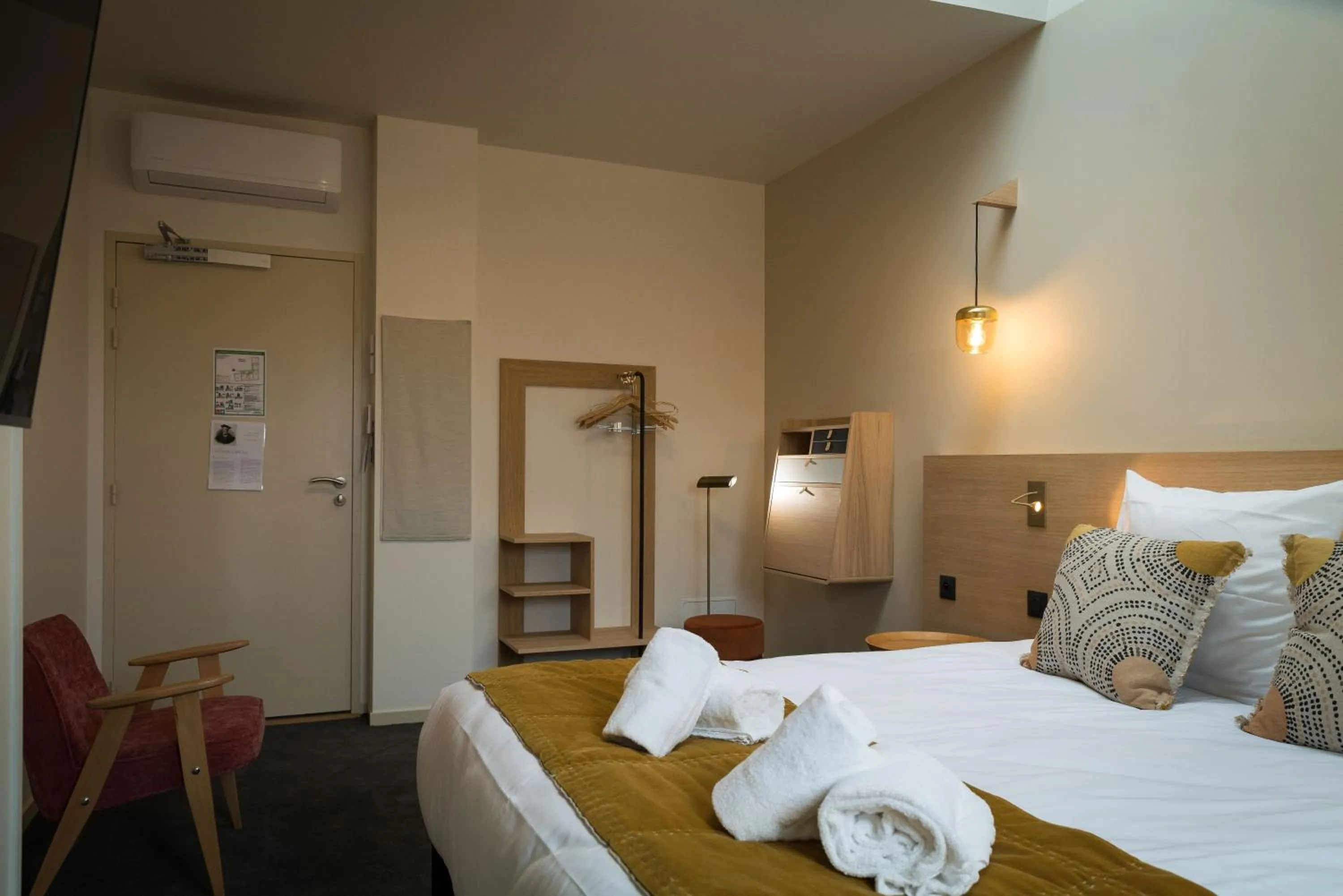 Bedroom, Bed in Domaine de l'Ecorcerie