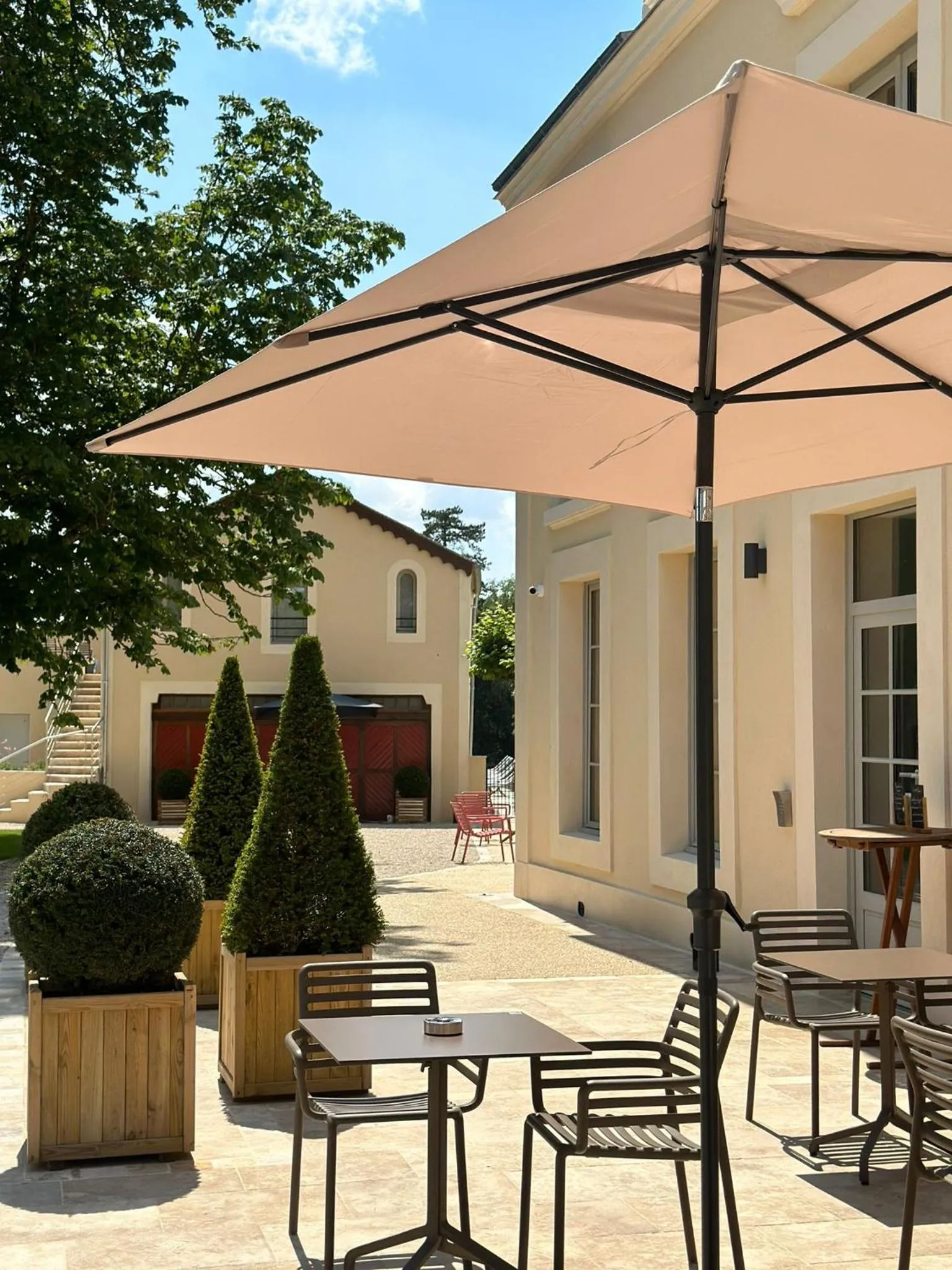 Patio in Domaine de l'Ecorcerie