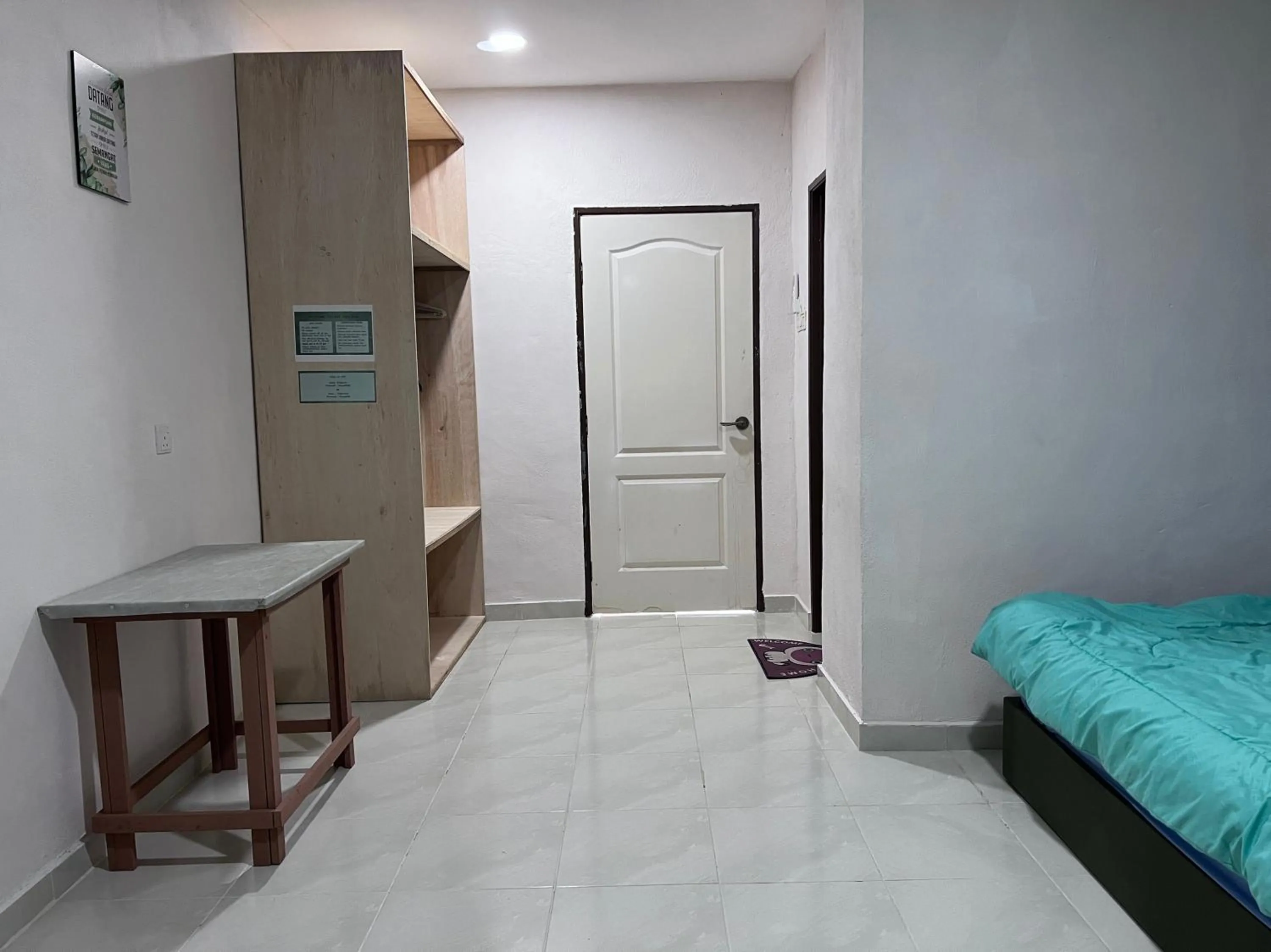 Bedroom in Hotel O Sri Ayu Inn