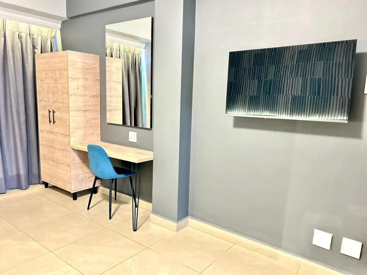 Bayside Self Catering and Hotel 14 Monty Naicker Pinestreet Durban Bayside Self Catering and Hotel 14 Monty Naicker Pinestreet Durban