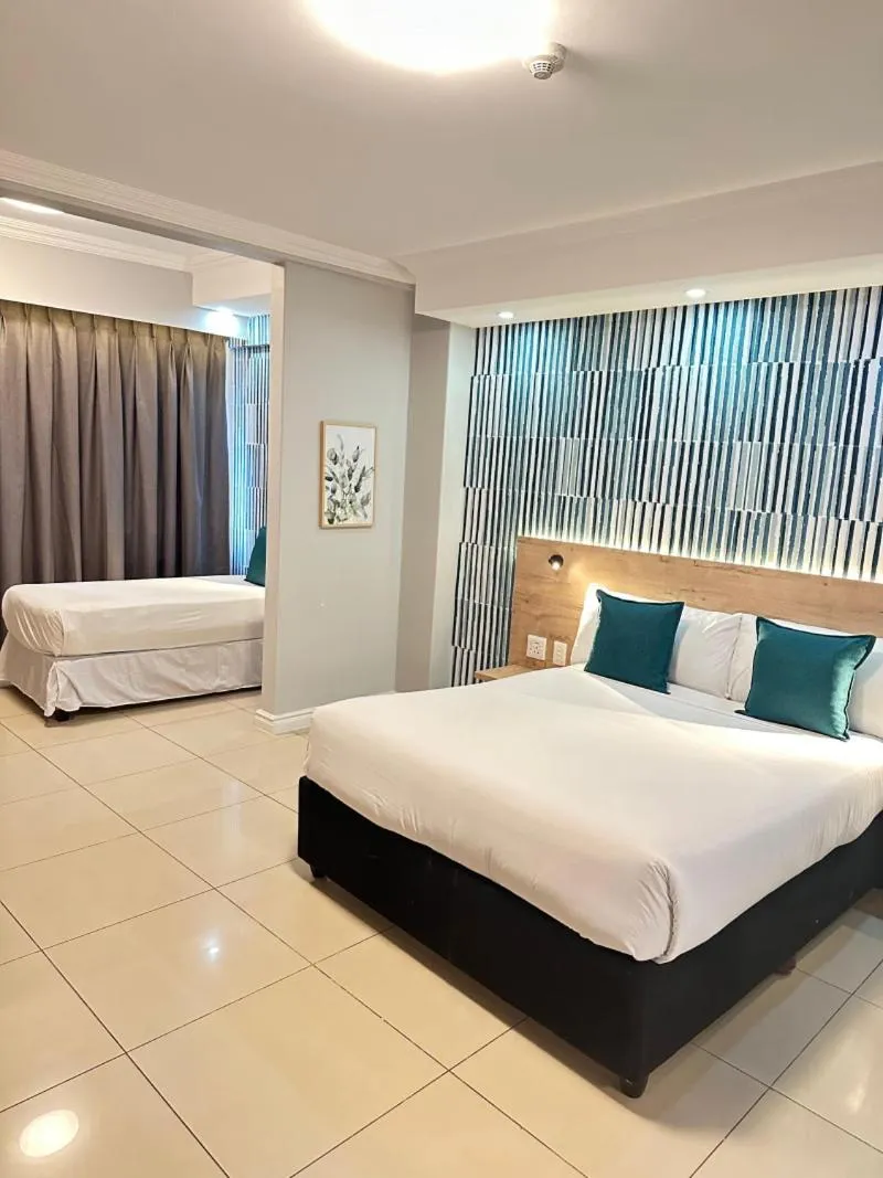 Bed in Bayside Self Catering and Hotel 14 Monty Naicker Pinestreet Durban