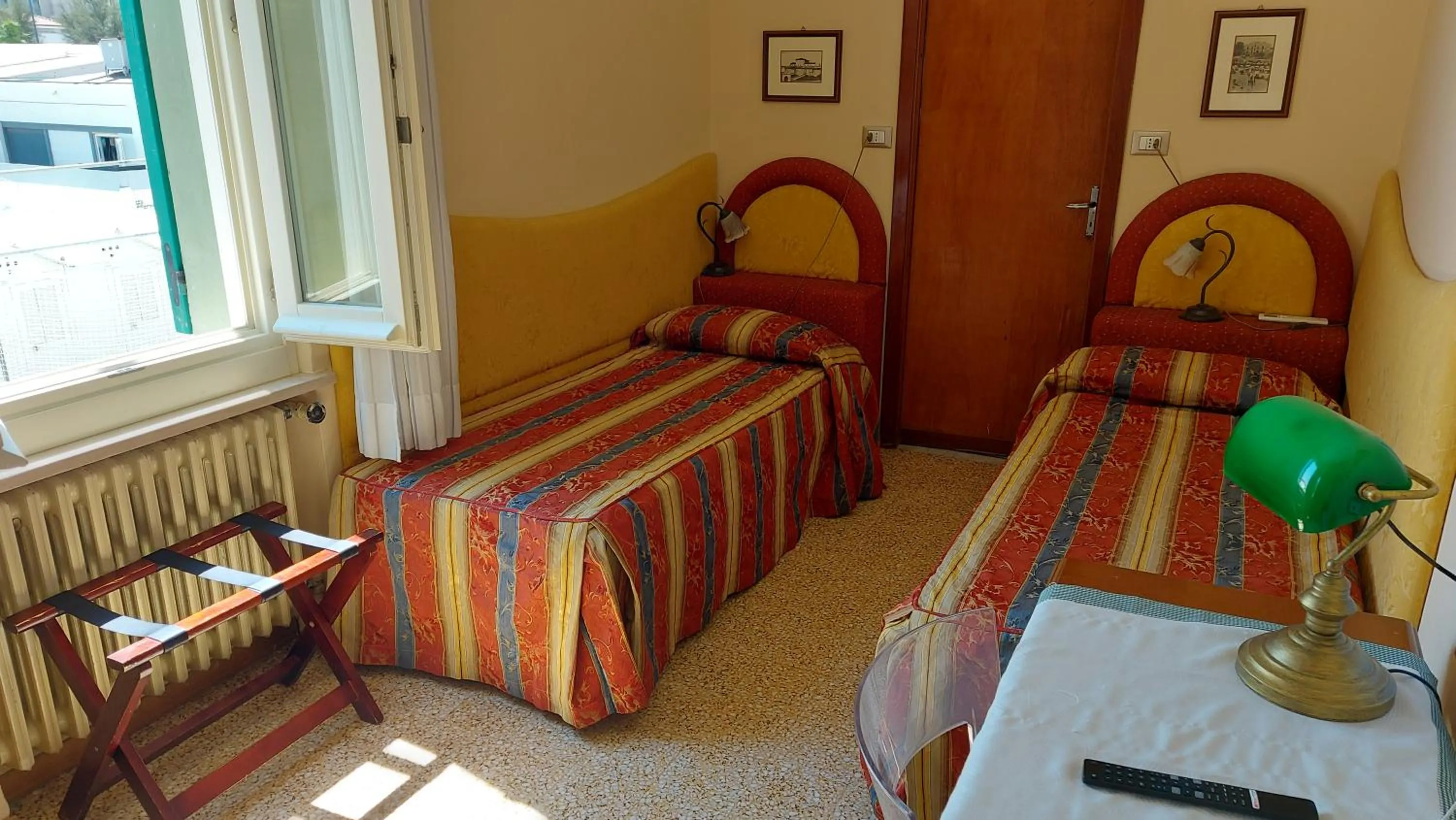 Bed in Albergo Regina