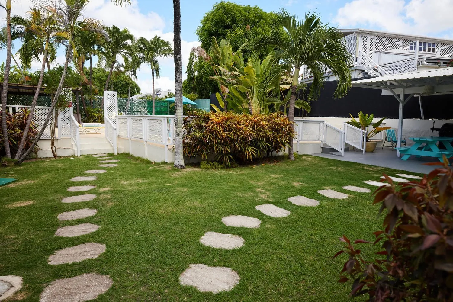 Southern Surf Beach Apartments