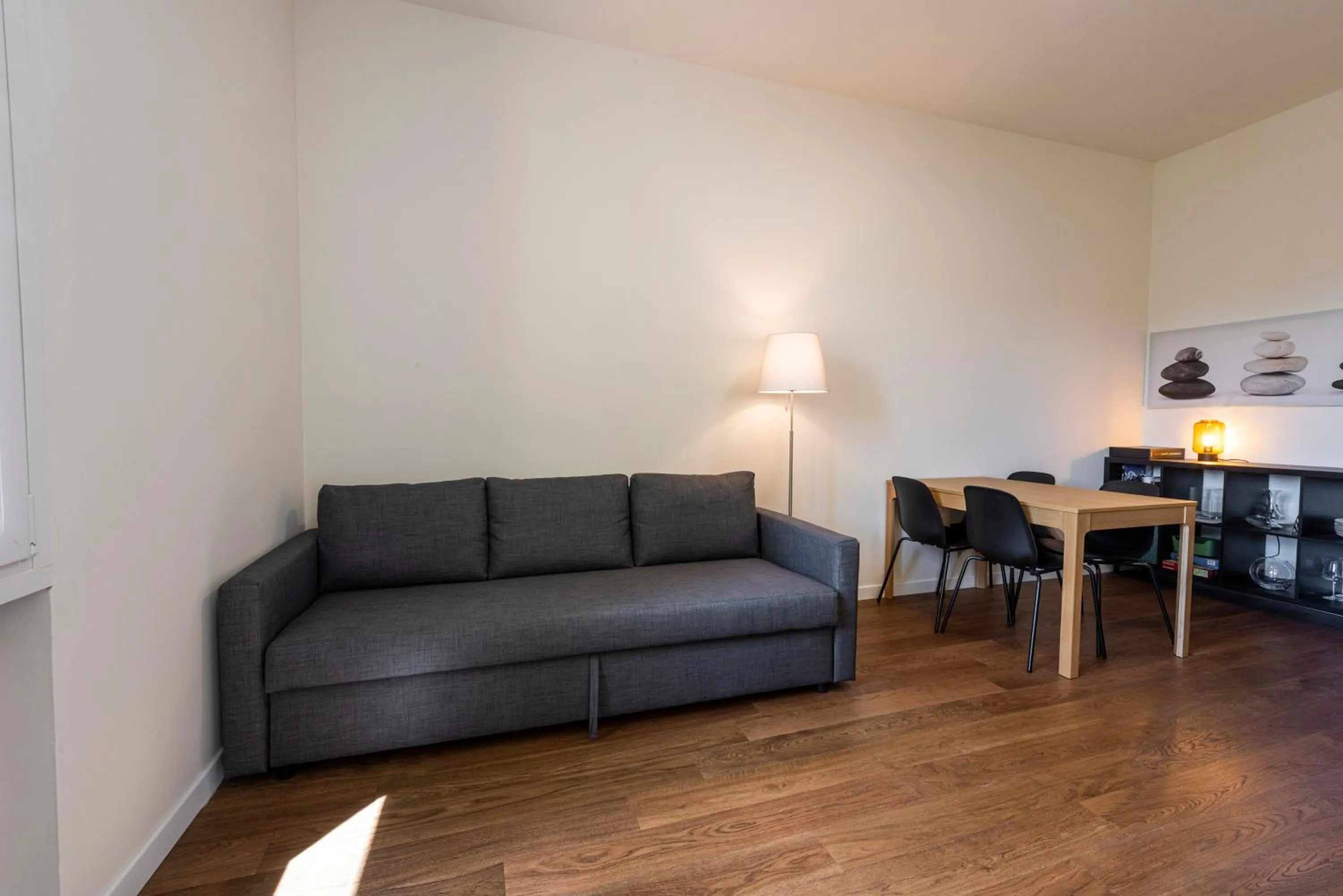 Seating area in Guido Monaco by Mmega