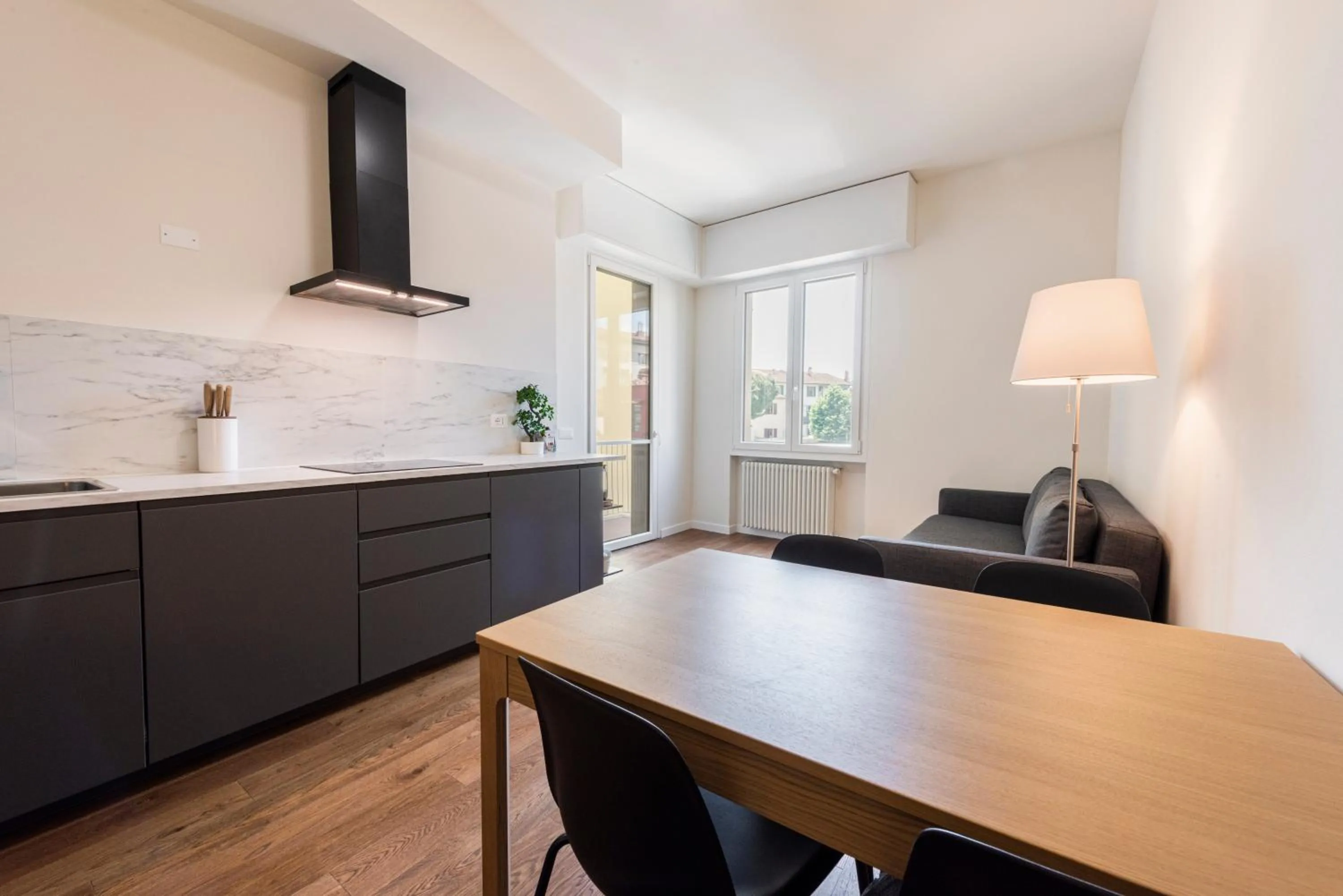 Dining area in Guido Monaco by Mmega