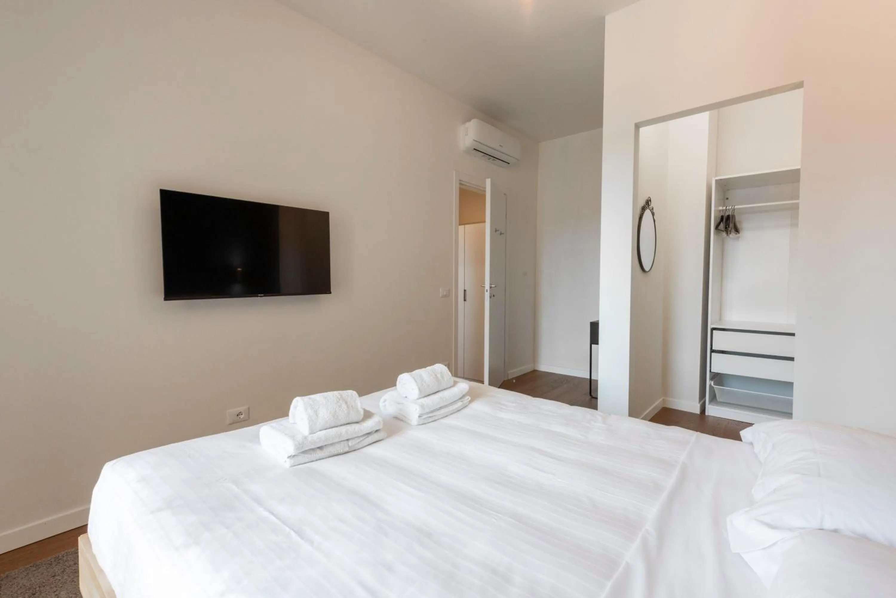 Bed in Guido Monaco by Mmega