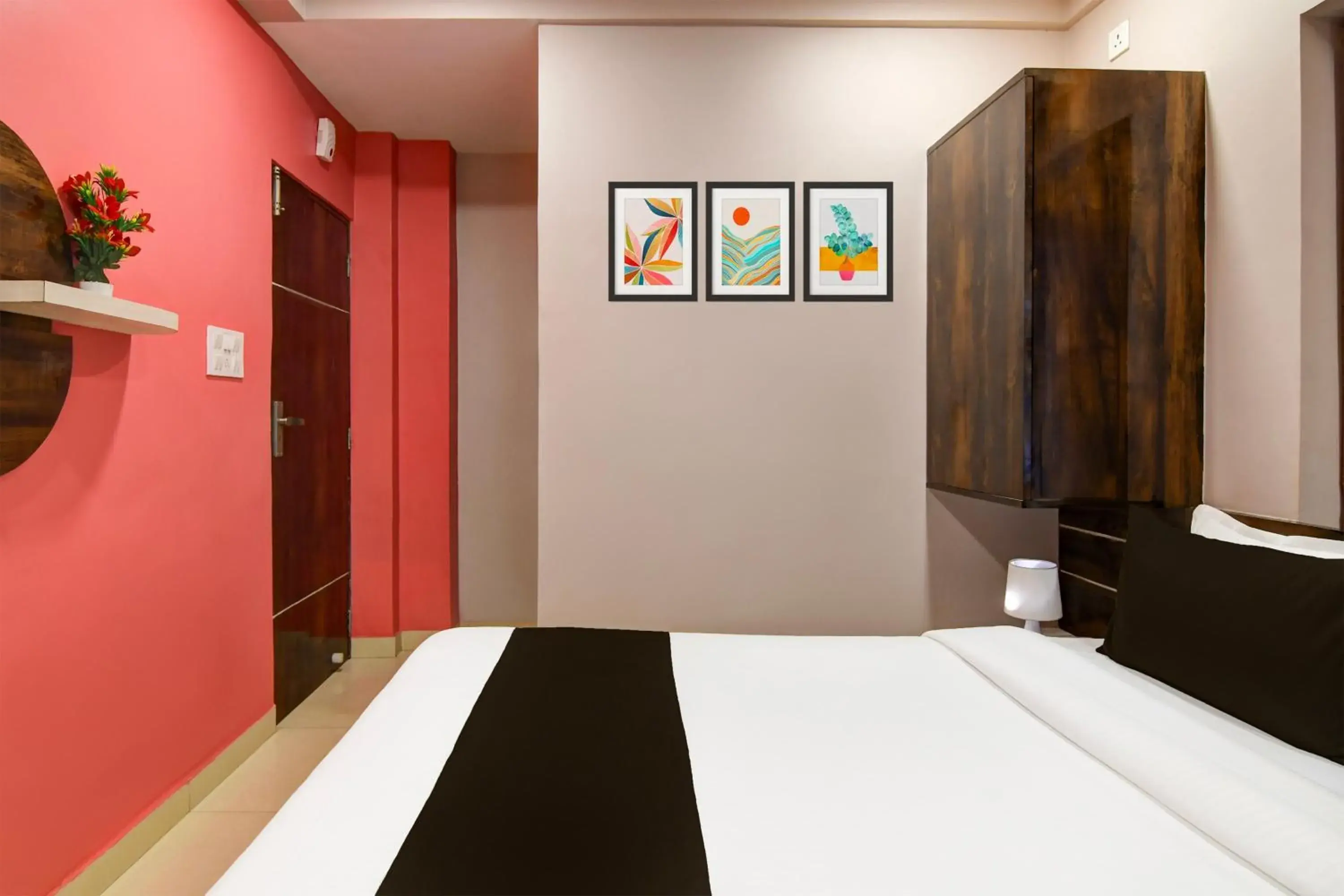 Bedroom, Bed in Super Collection O New Town Near OM Sweets Formerly Shiva Inn Bedroom, Bed in Super Collection O New Town Near OM Sweets Formerly Shiva Inn