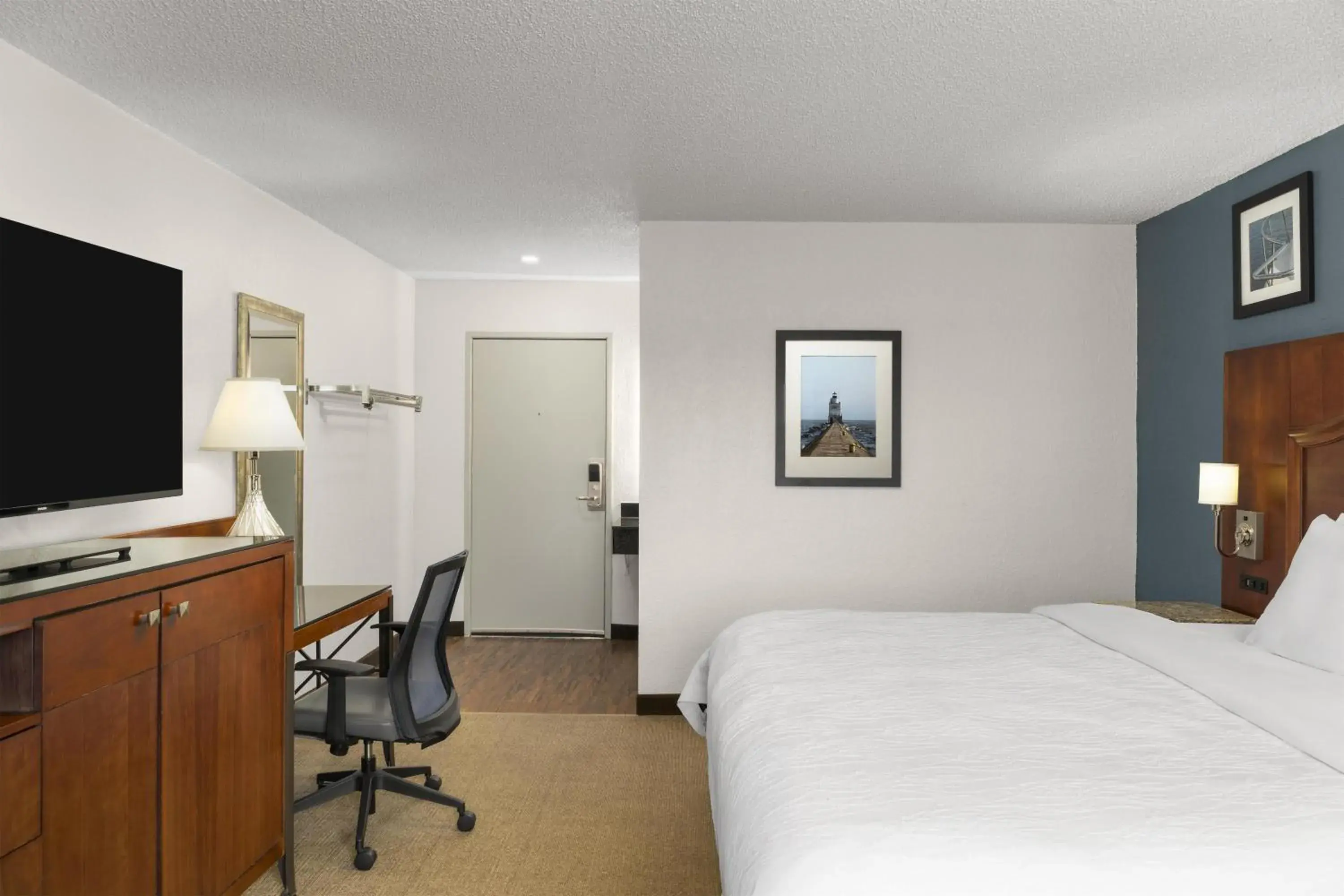 Bedroom, Bed in Harbor Town Inn, BW Signature Collection Bedroom, Bed in Harbor Town Inn, BW Signature Collection