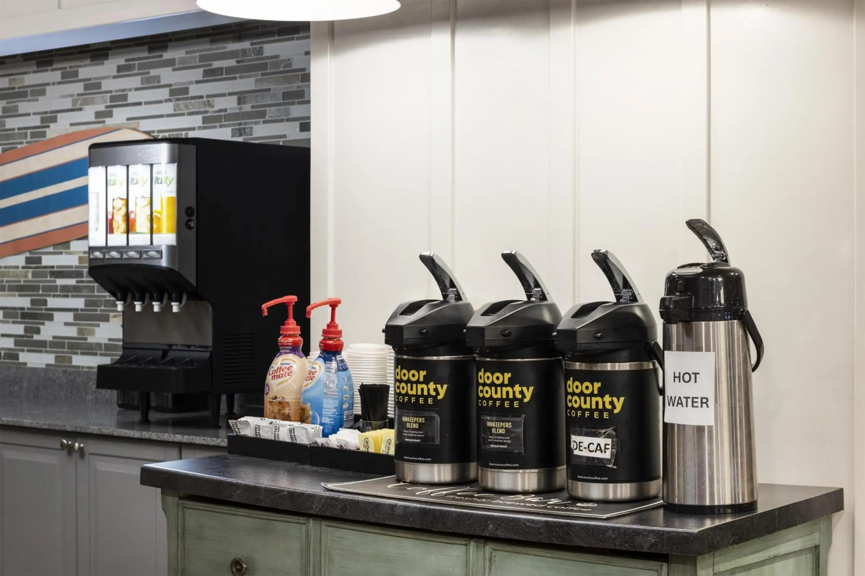 Restaurant/places to eat in Harbor Town Inn, BW Signature Collection Restaurant/places to eat in Harbor Town Inn, BW Signature Collection