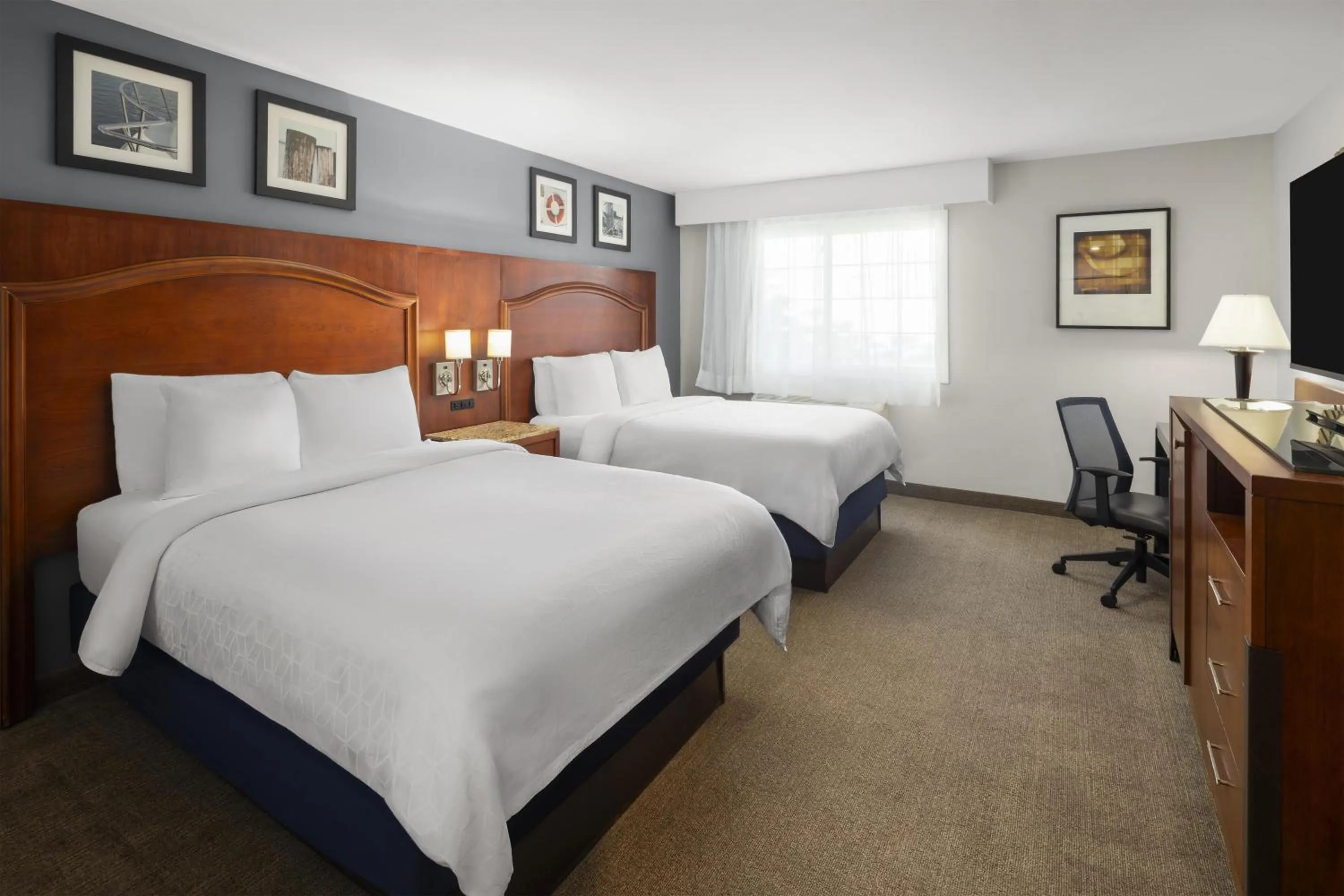 Bedroom, Bed in Harbor Town Inn, BW Signature Collection