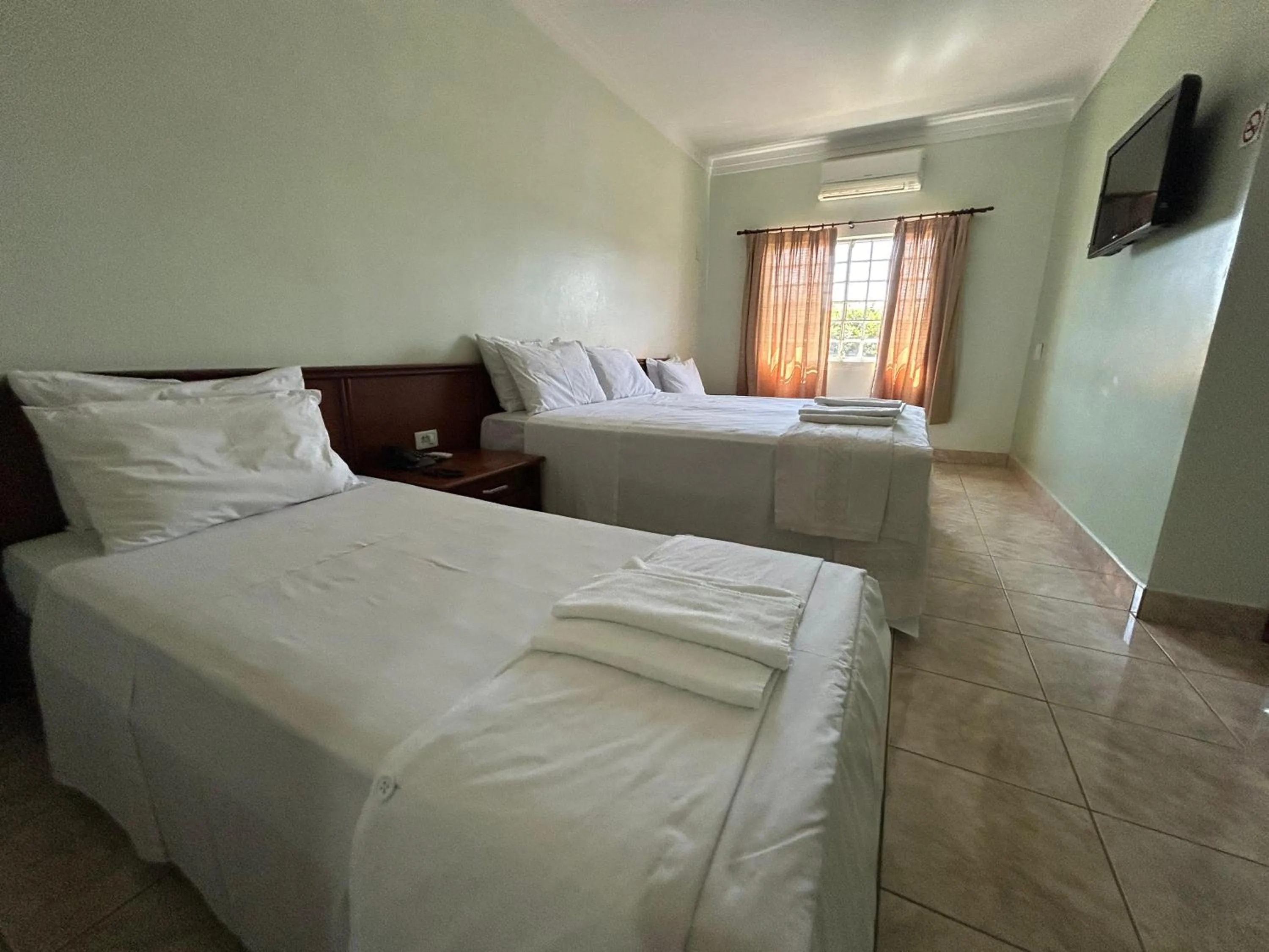Family Room - single occupancy in Italian Palace Hotel
