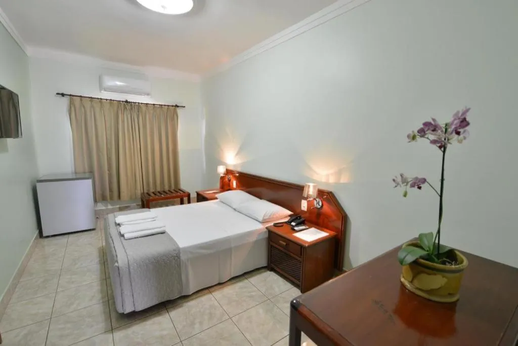 Italian Palace Hotel