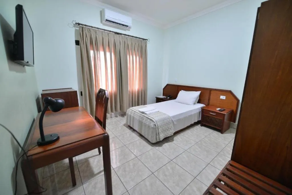 Italian Palace Hotel
