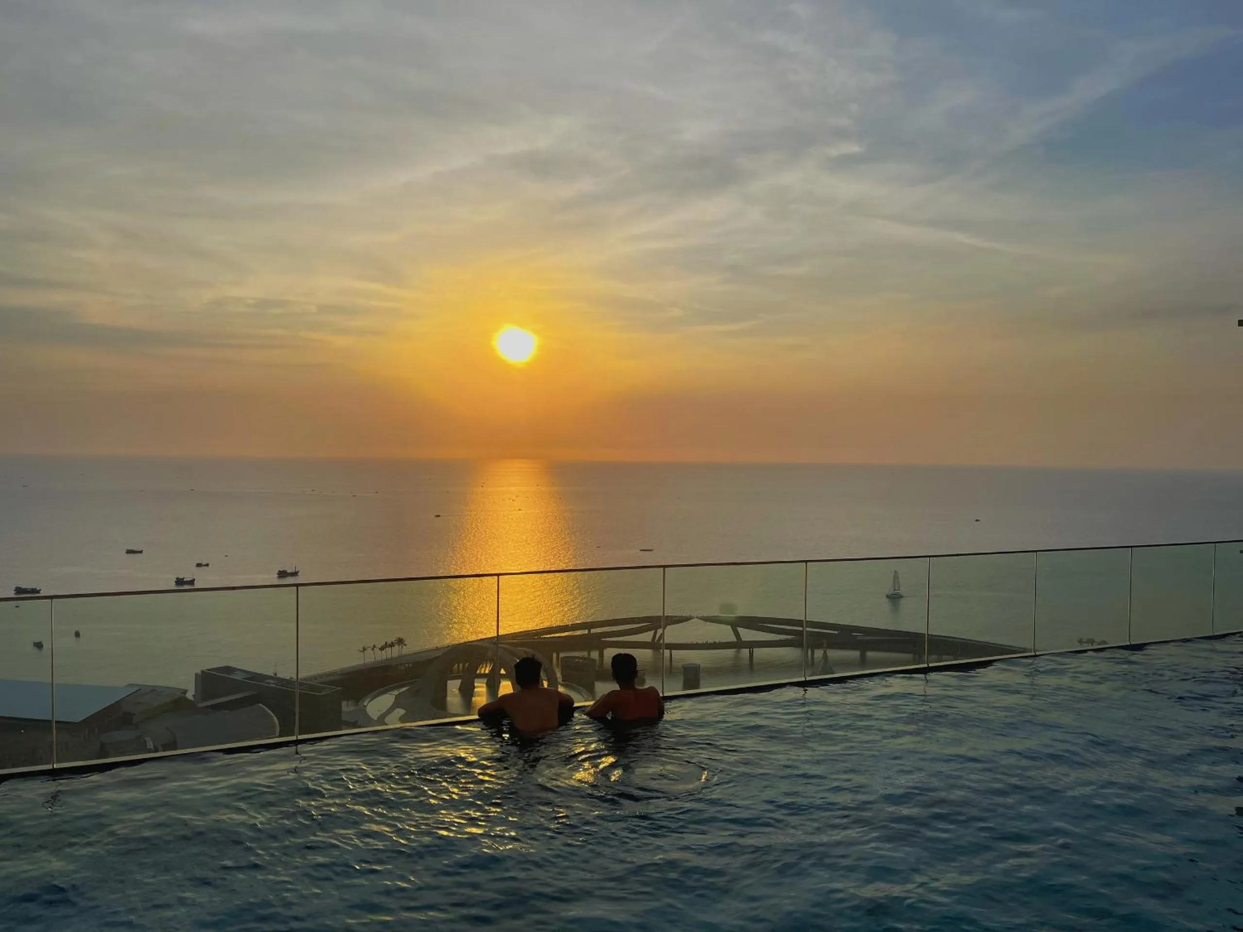 Swimming pool in We Young Apartments by HOFs - Fireworks & Ocean view