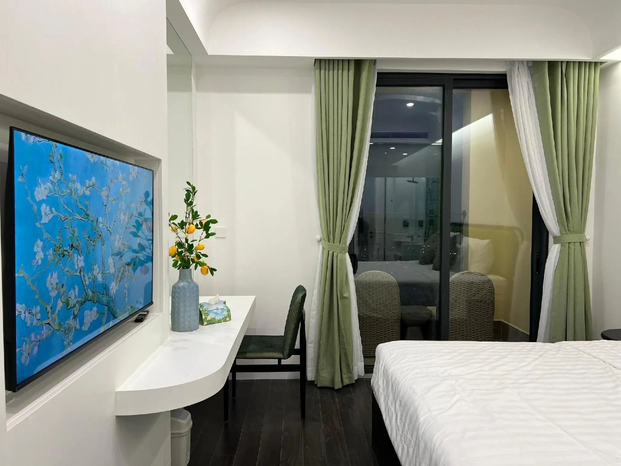 Photo of the whole room, Bed in We Young Apartments by HOFs - Fireworks & Ocean view