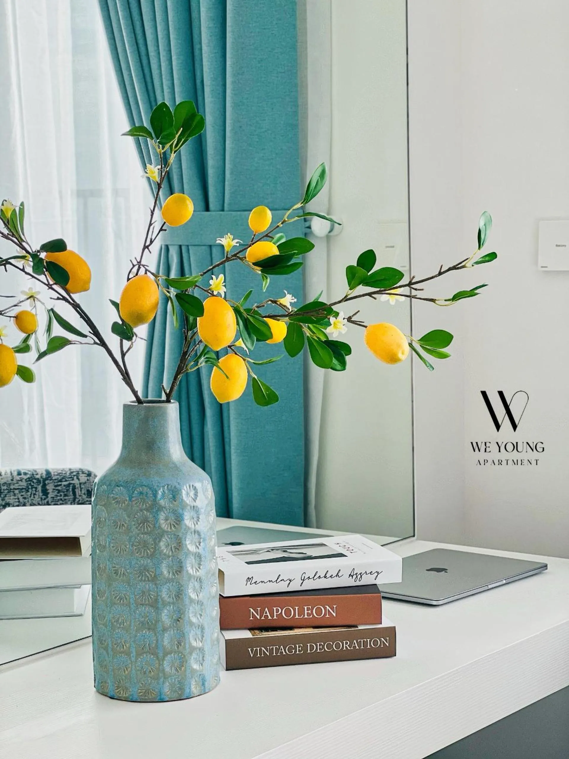 Decorative detail in We Young Apartments by HOFs - Fireworks & Ocean view