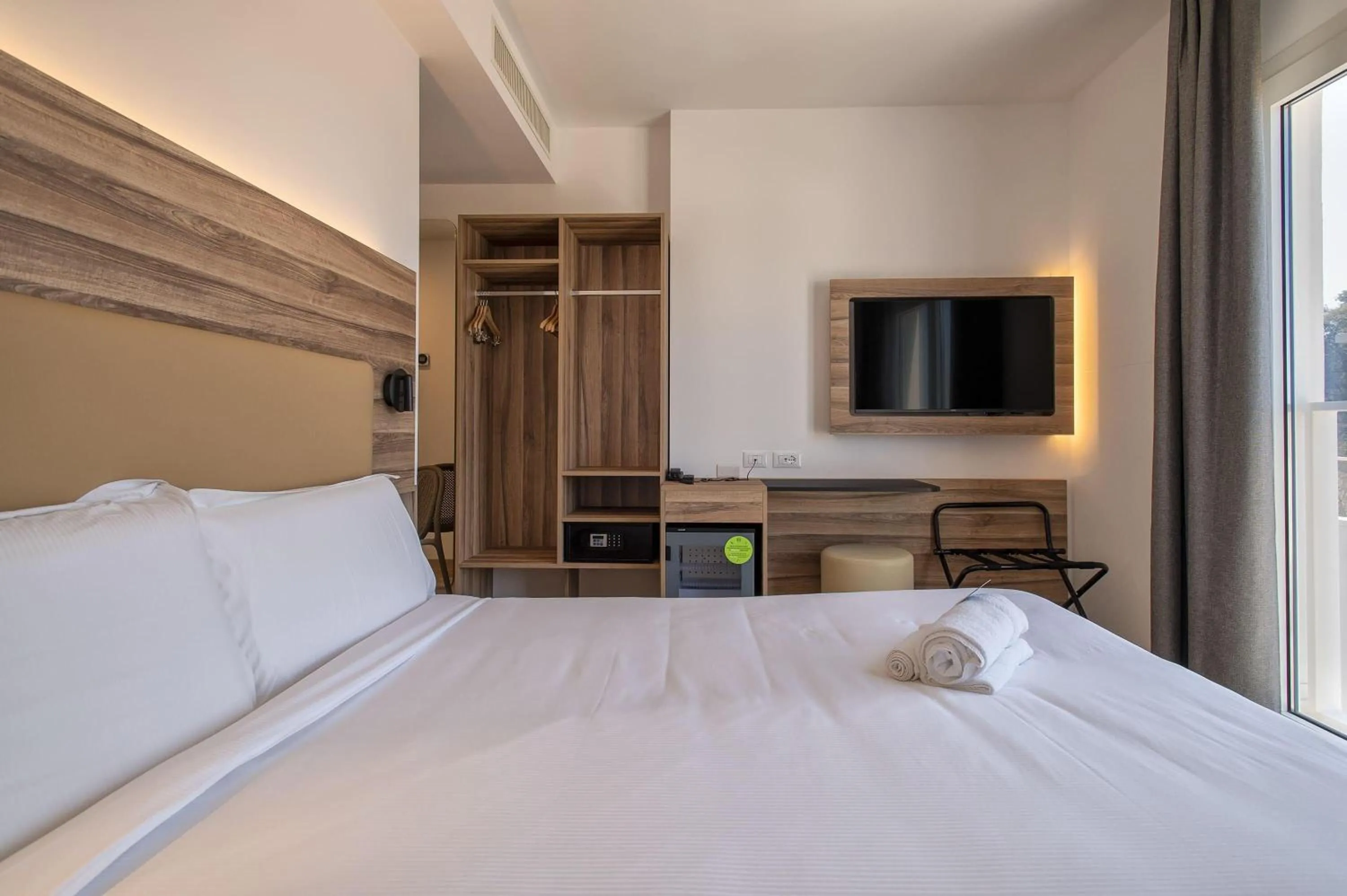 Photo of the whole room in B&B HOTEL Sassari