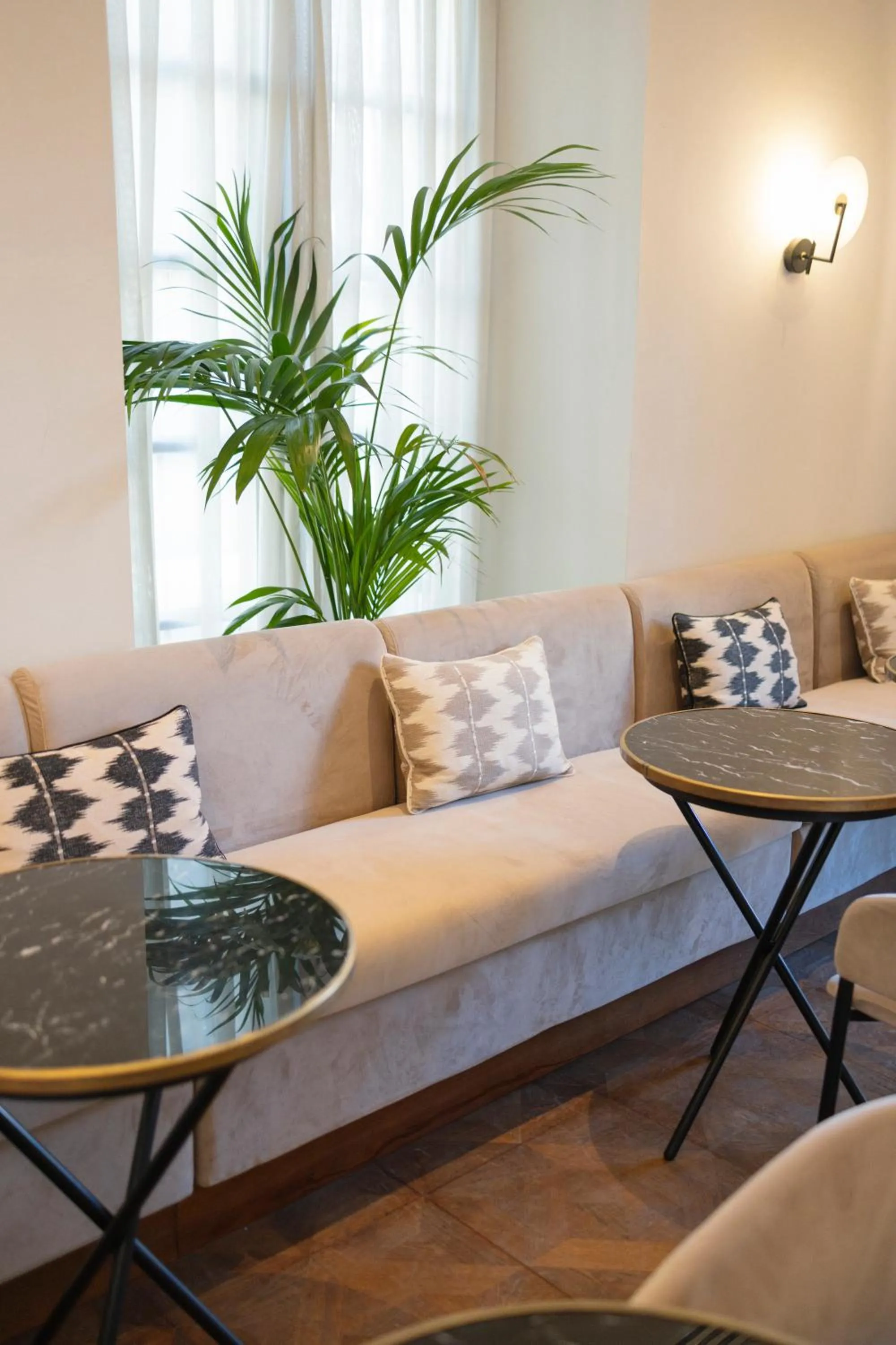 Restaurant/places to eat in Hotel Boutique Sidonia