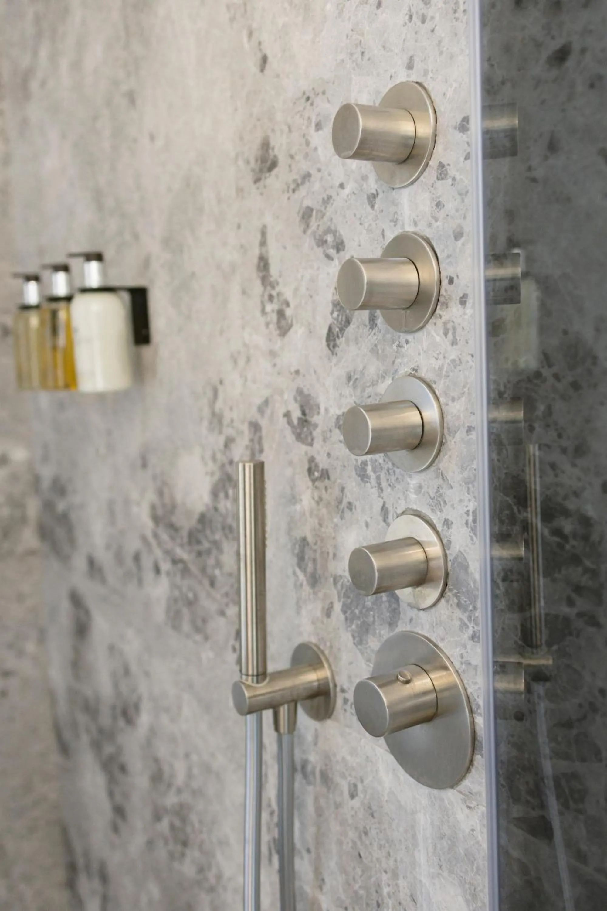 Shower in Hotel Boutique Sidonia