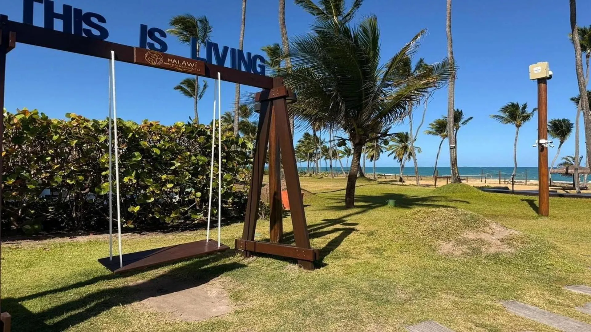 Children play ground in Malawi Beach Resort - Flat SKY