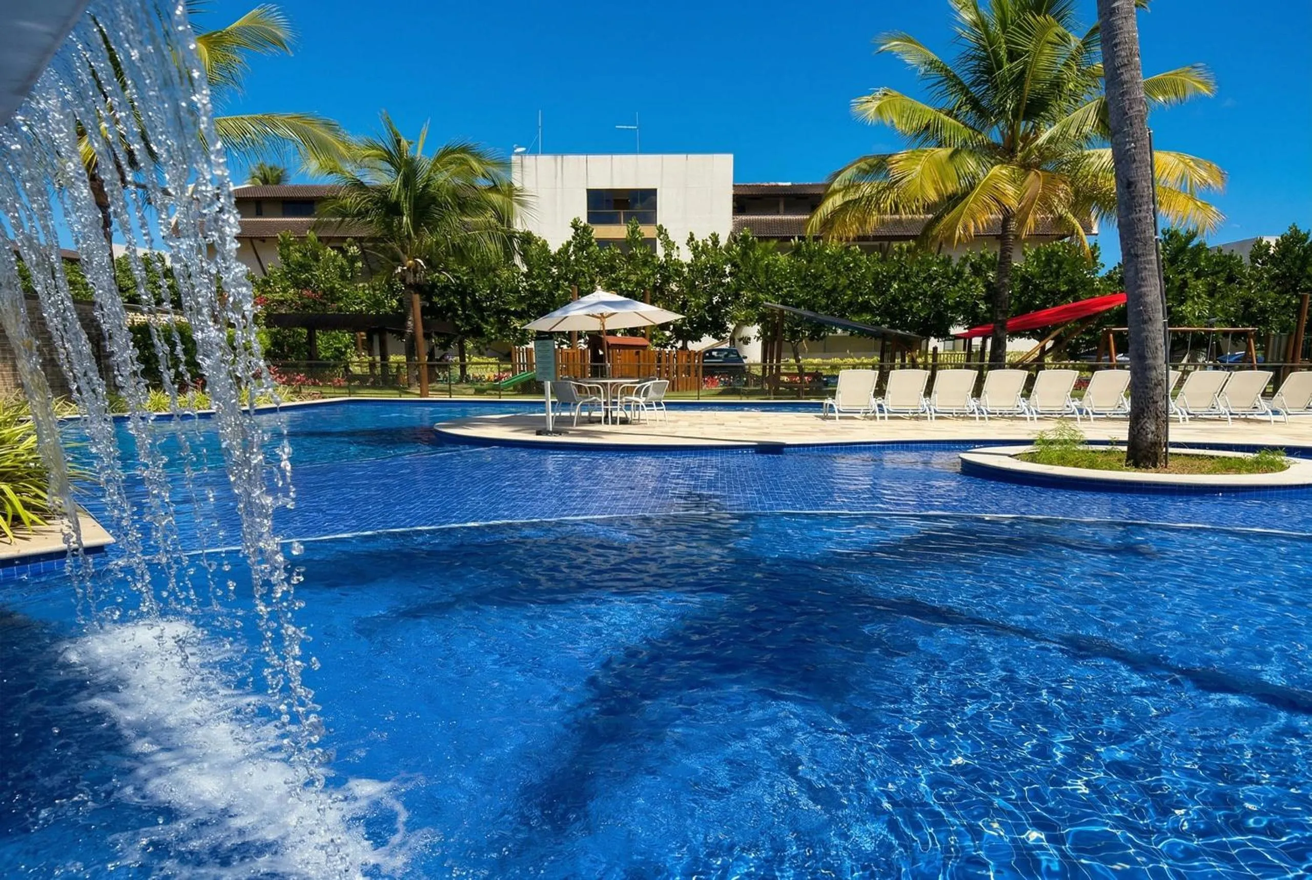 Pool view in Malawi Beach Resort - Flat SKY
