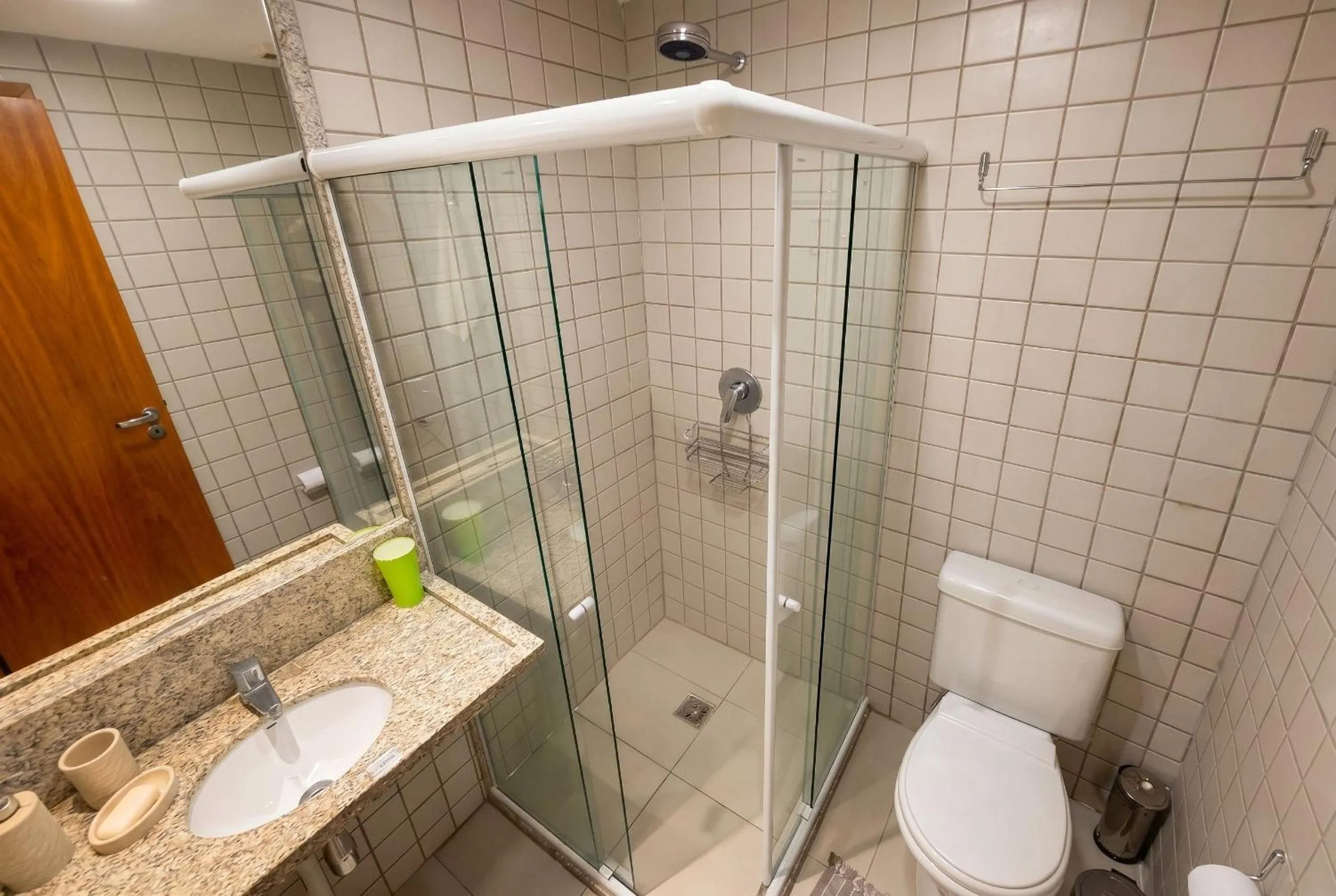 Bathroom in Malawi Beach Resort - Flat SKY