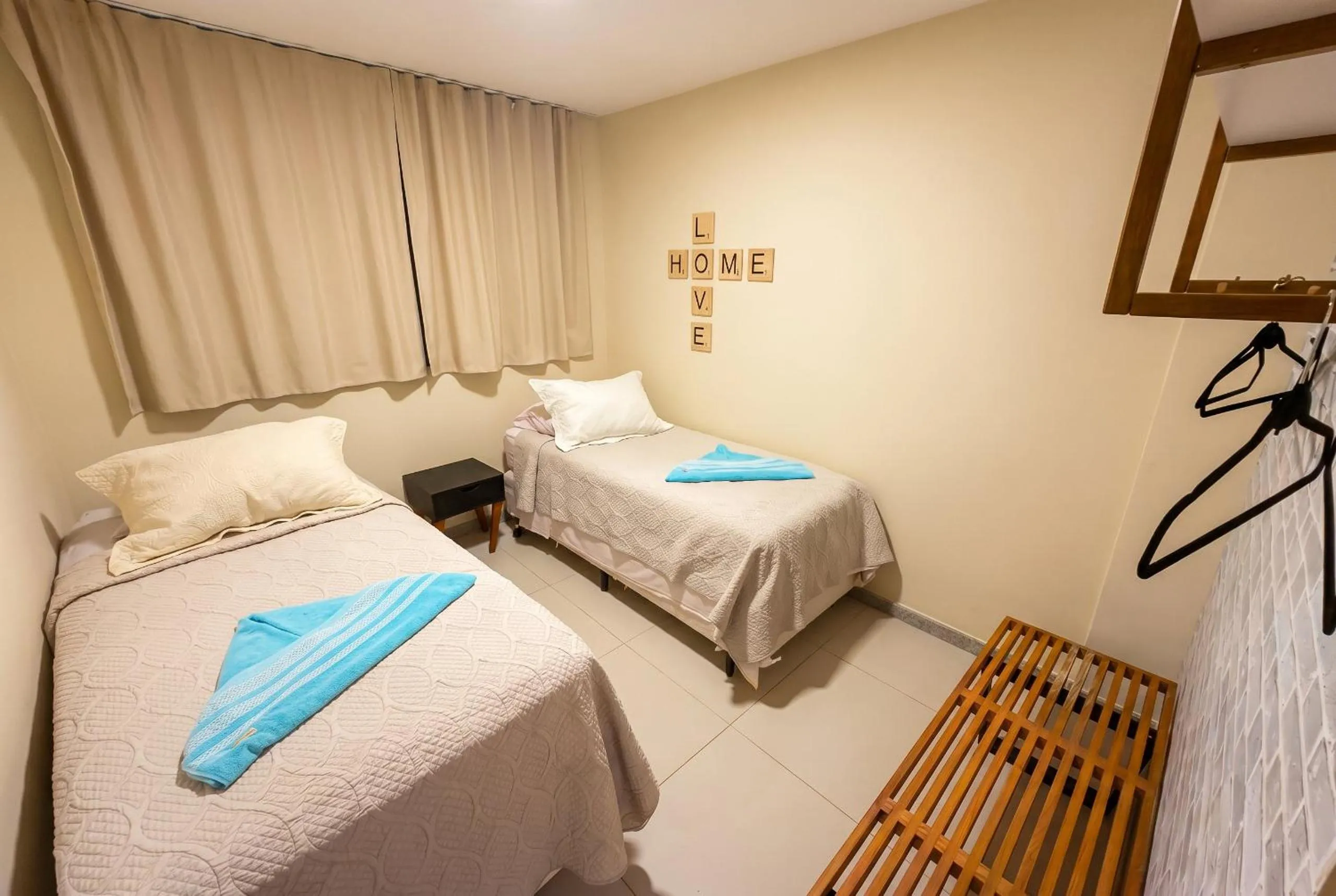 Bedroom, Bed in Malawi Beach Resort - Flat SKY