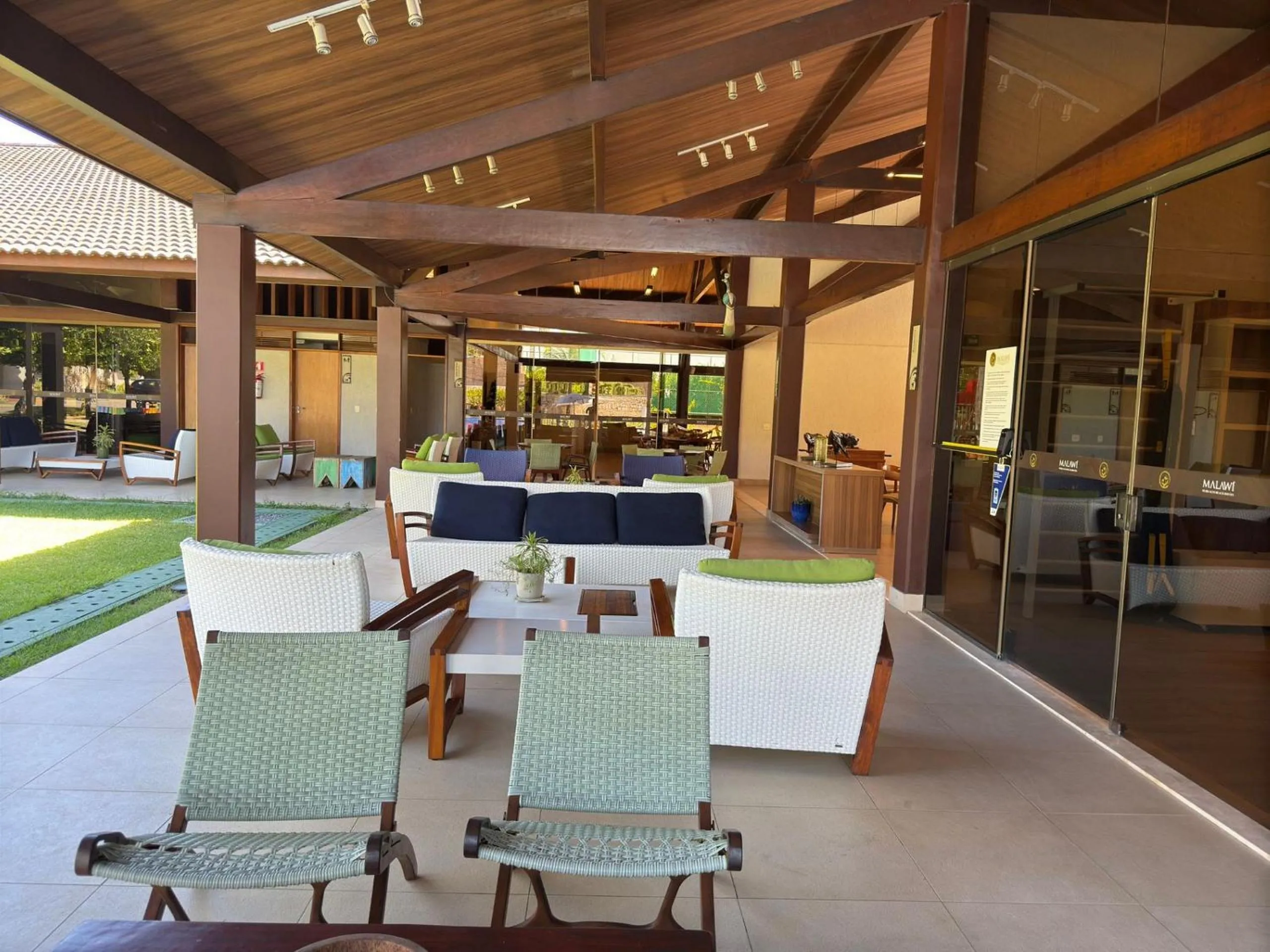 Malawi Beach Resort - Flat SKY