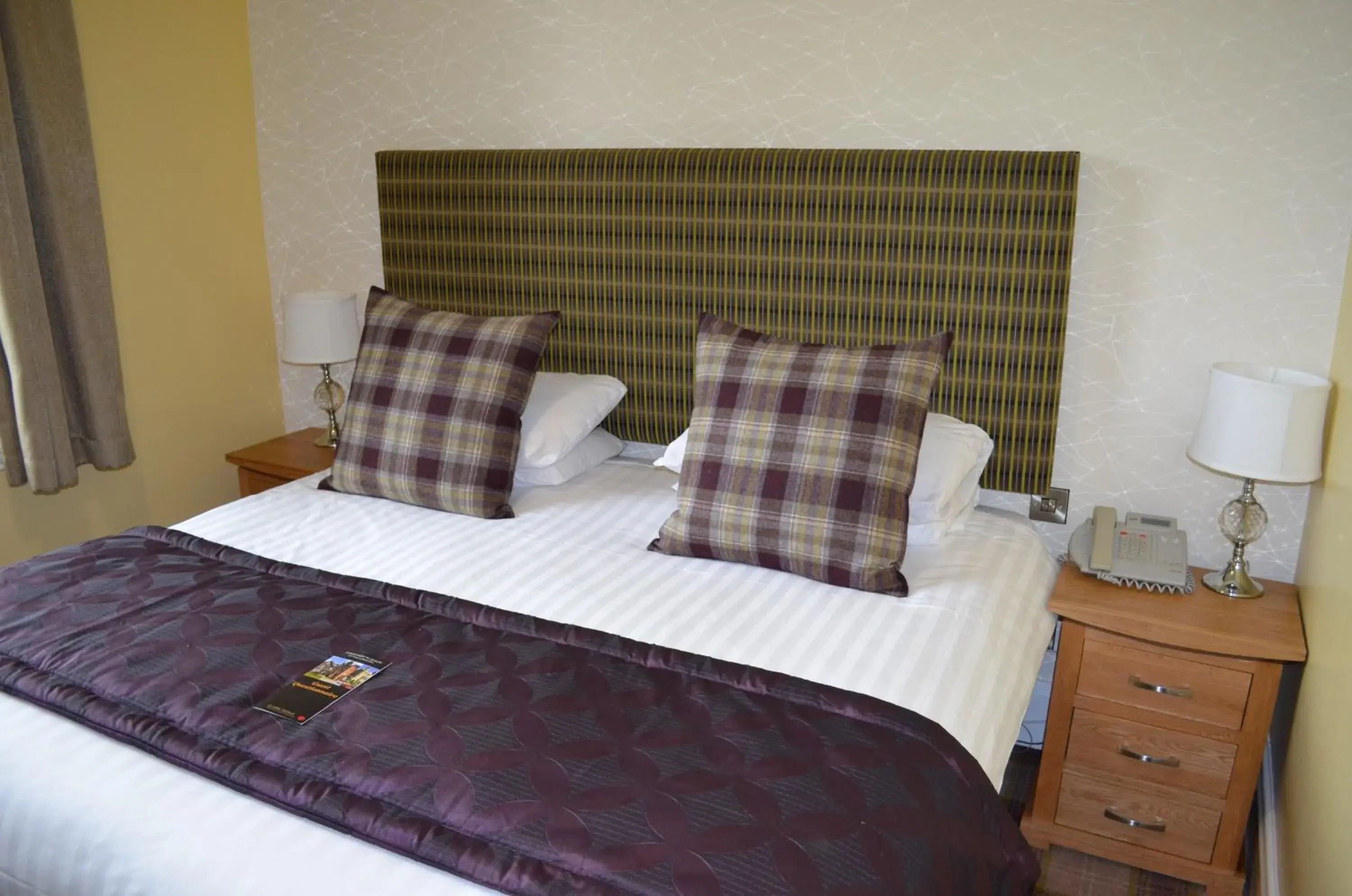Superior Double or Twin Room in Friars Carse Country House Hotel Superior Double or Twin Room in Friars Carse Country House Hotel